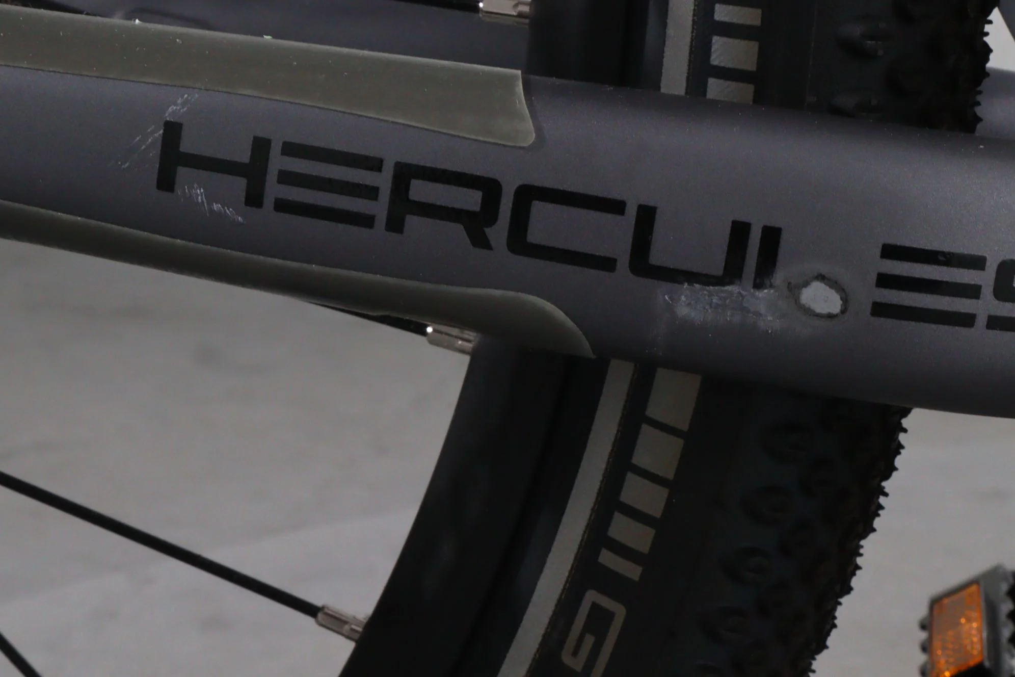 Hercules Pasero SUV i-10 - Image 16