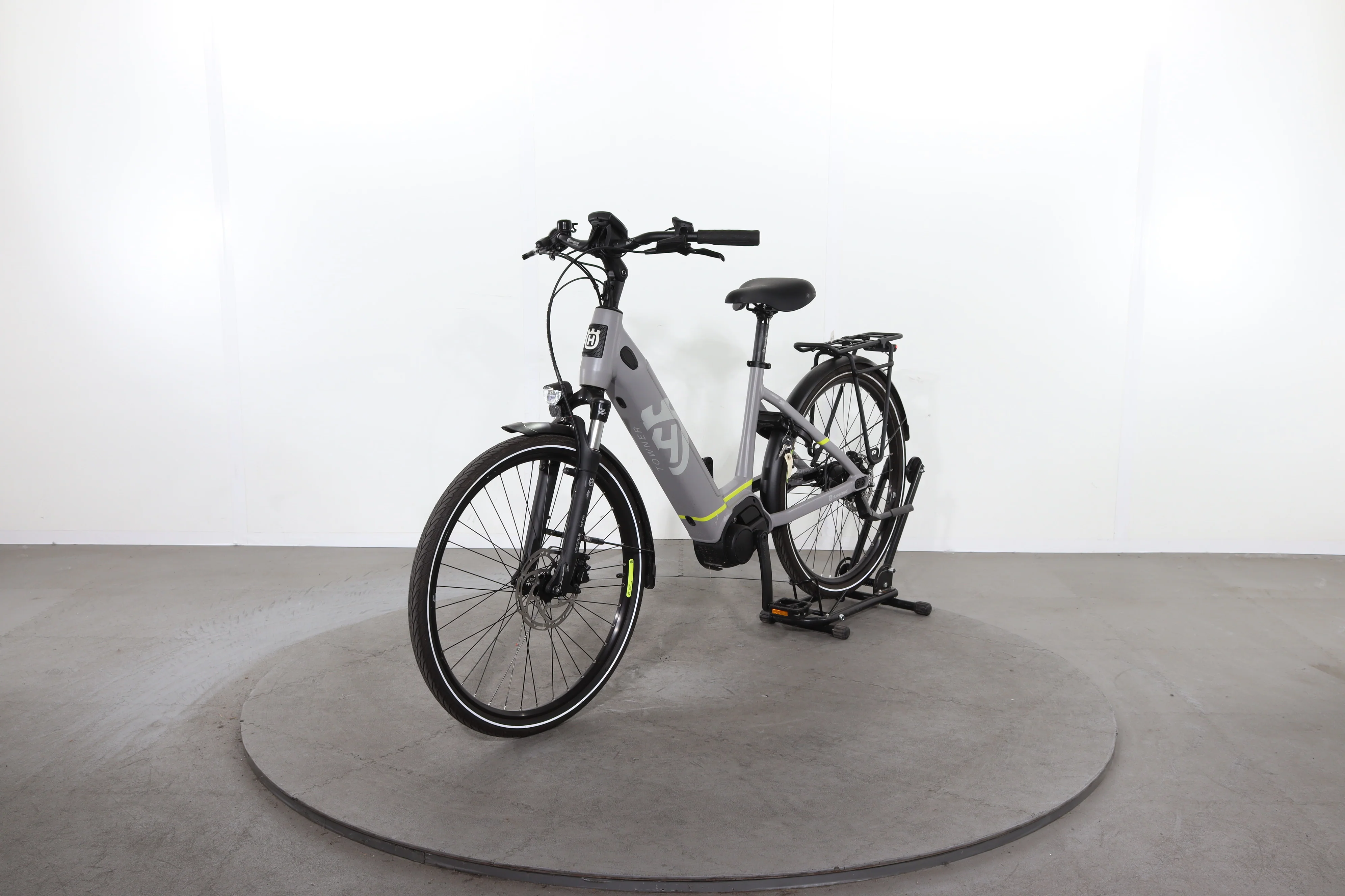 Husqvarna Bicycles Towner 2CB - Image 3