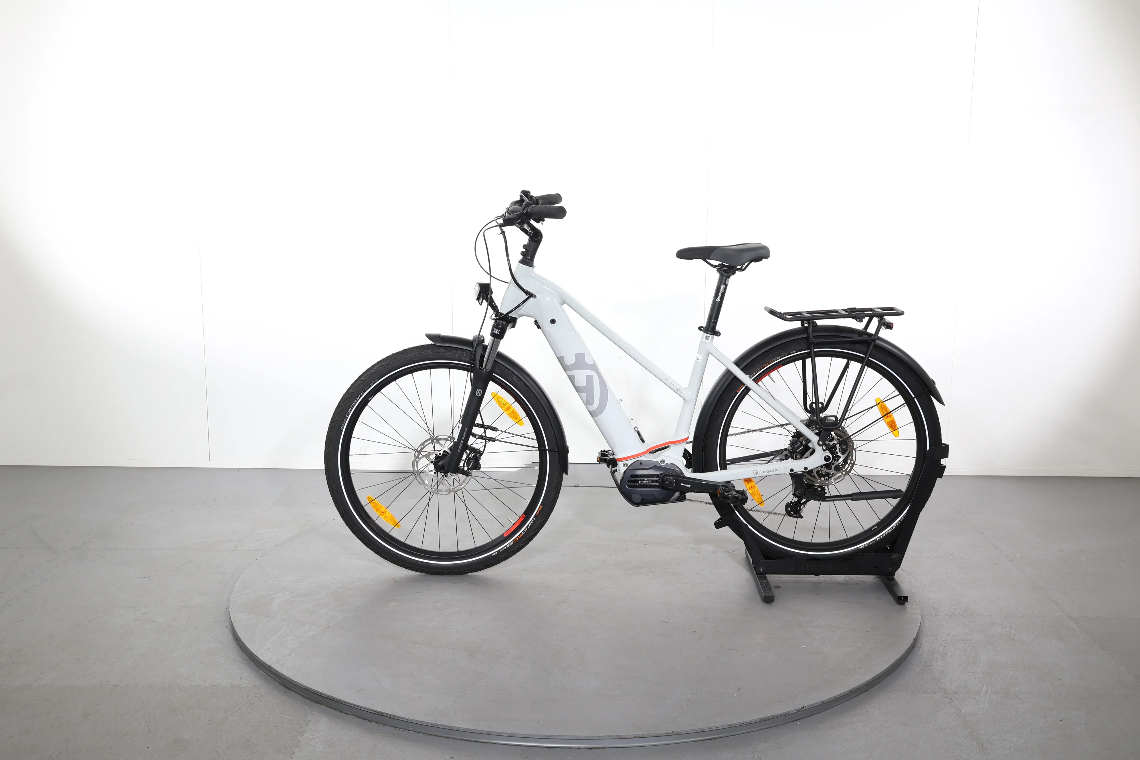 Husqvarna Gran Tourer GT1 - Image 4