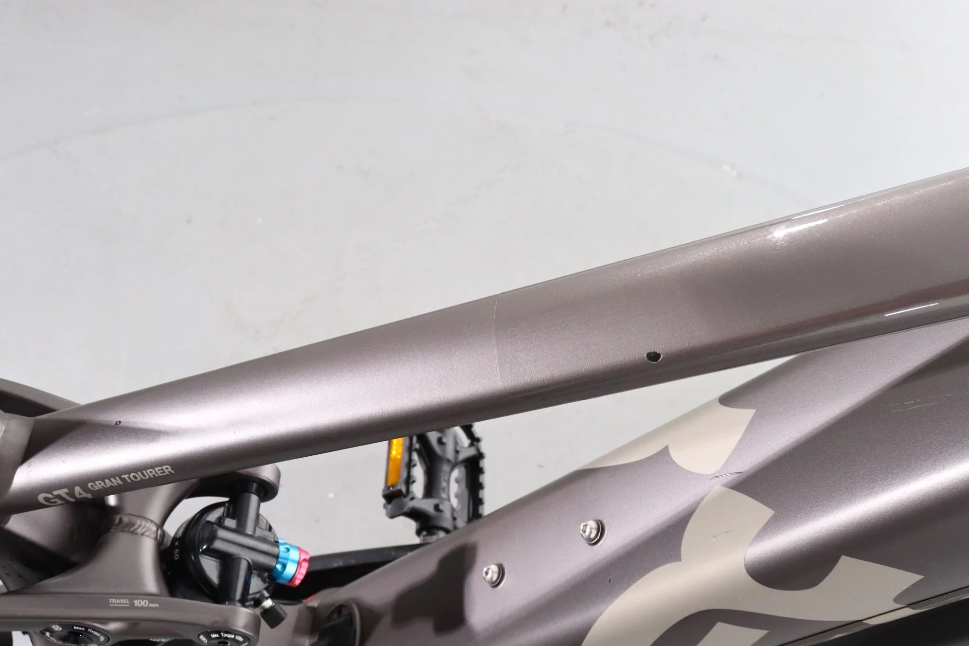 Husqvarna Gran Tourer GT4 - Image 9