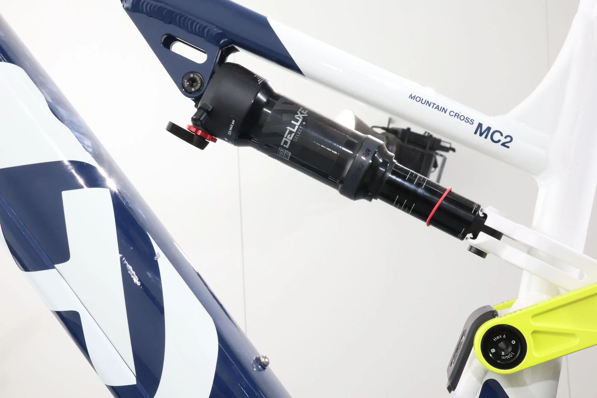 Husqvarna Mountain Cross MC2 - Image 8