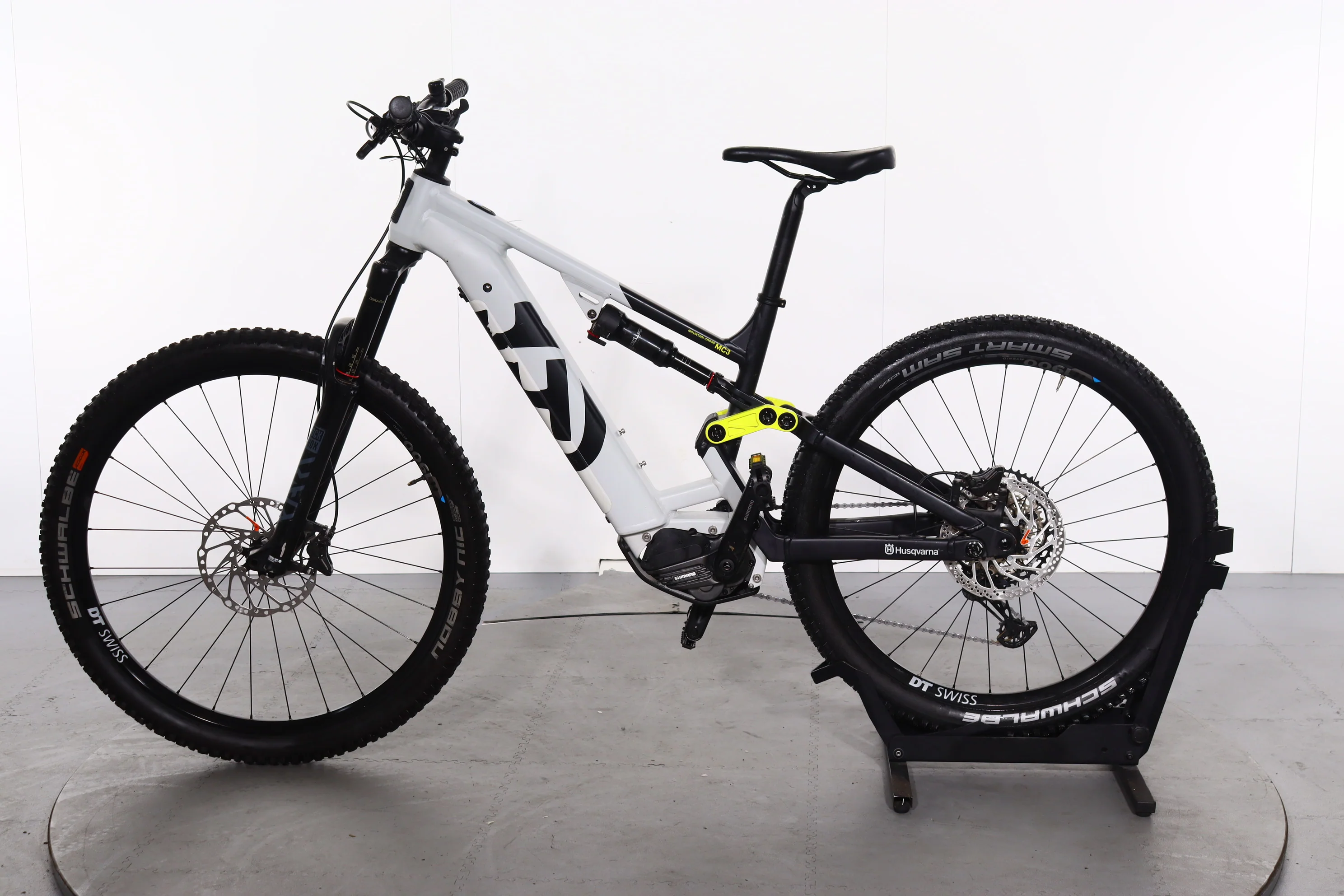 Husqvarna Mountain Cross MC3 - Image 2