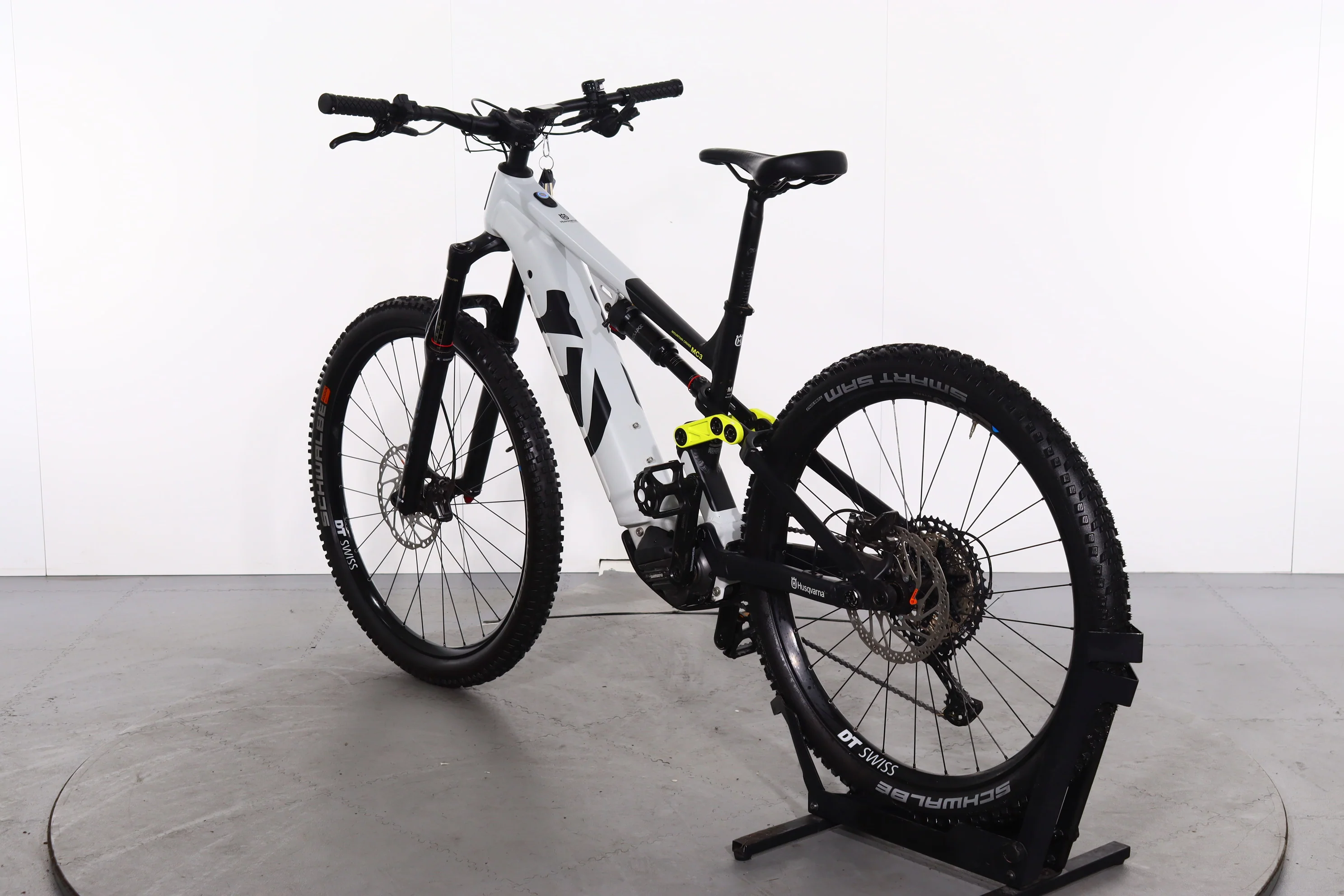 Husqvarna Mountain Cross MC3 - Image 3