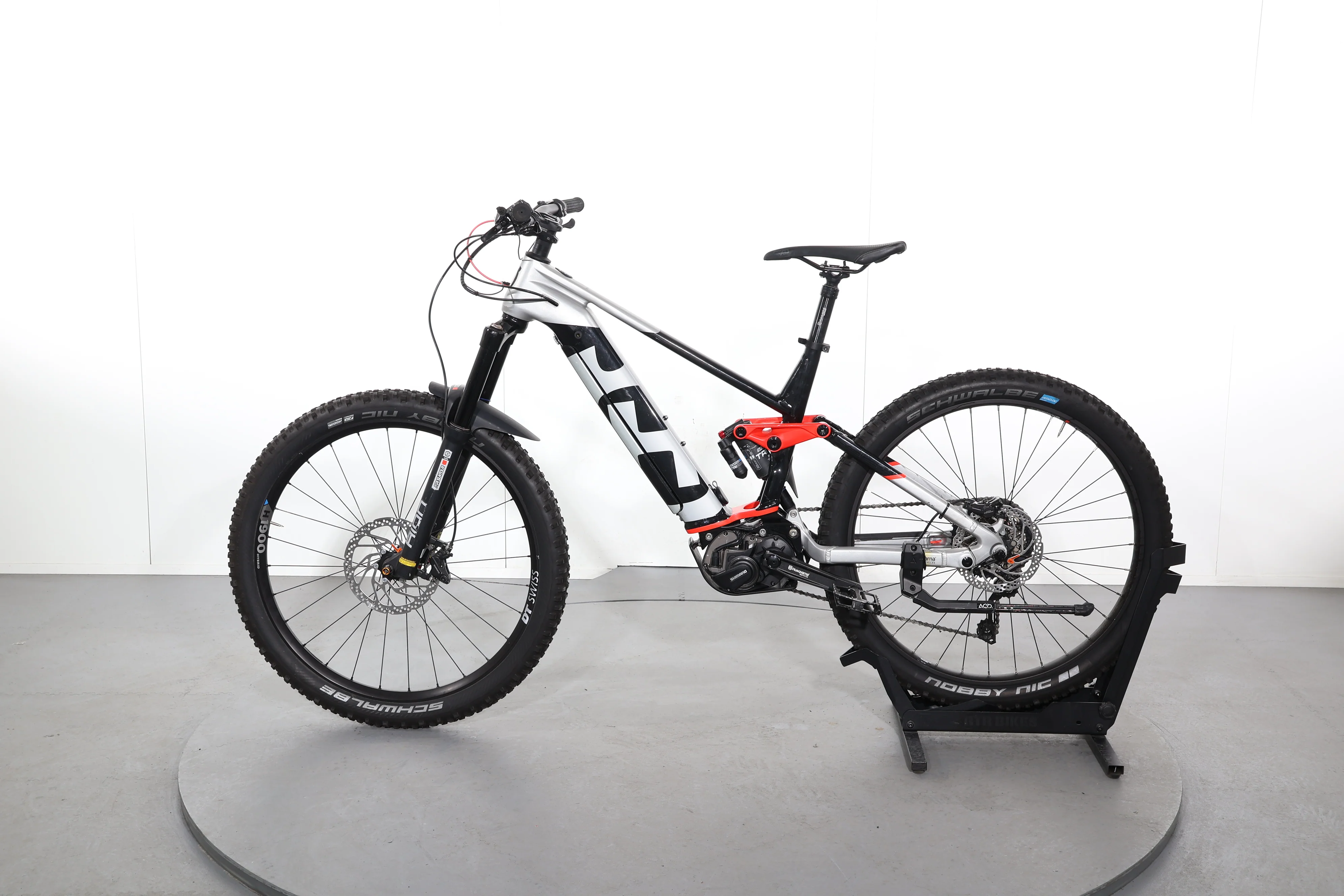 Husqvarna Mountain Cross MC5 - Image 4