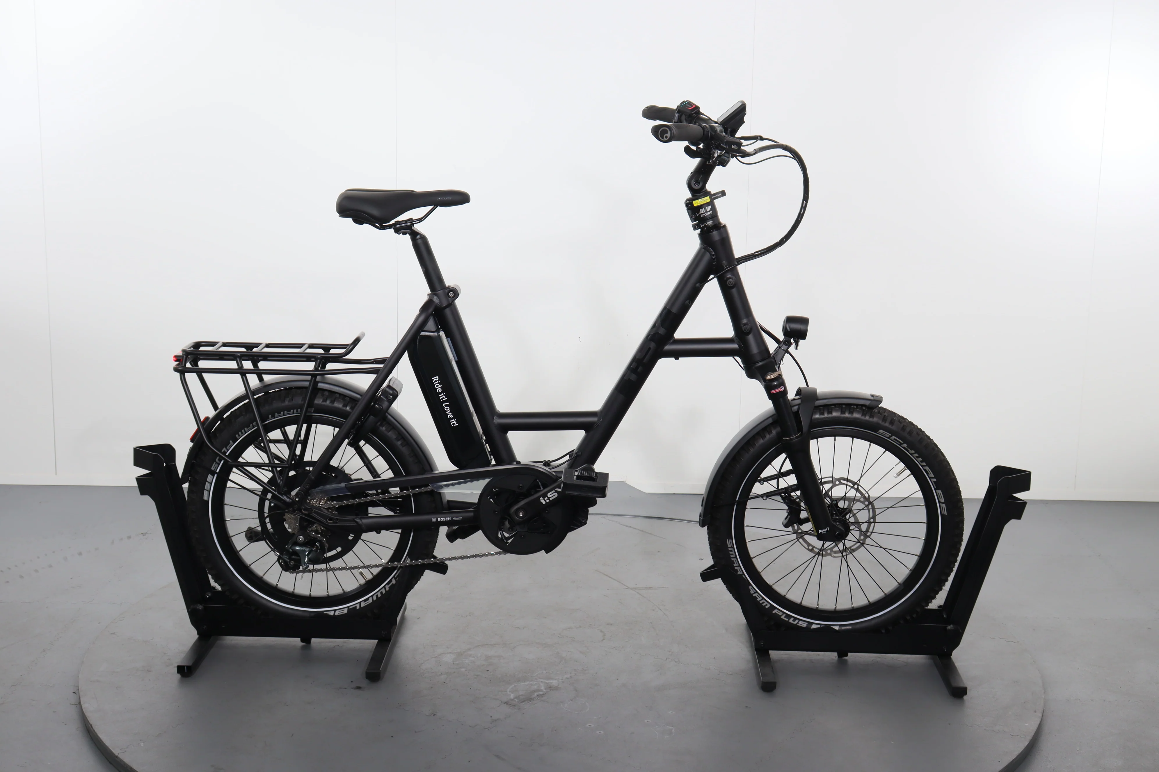 I:SY N3.8 ZR