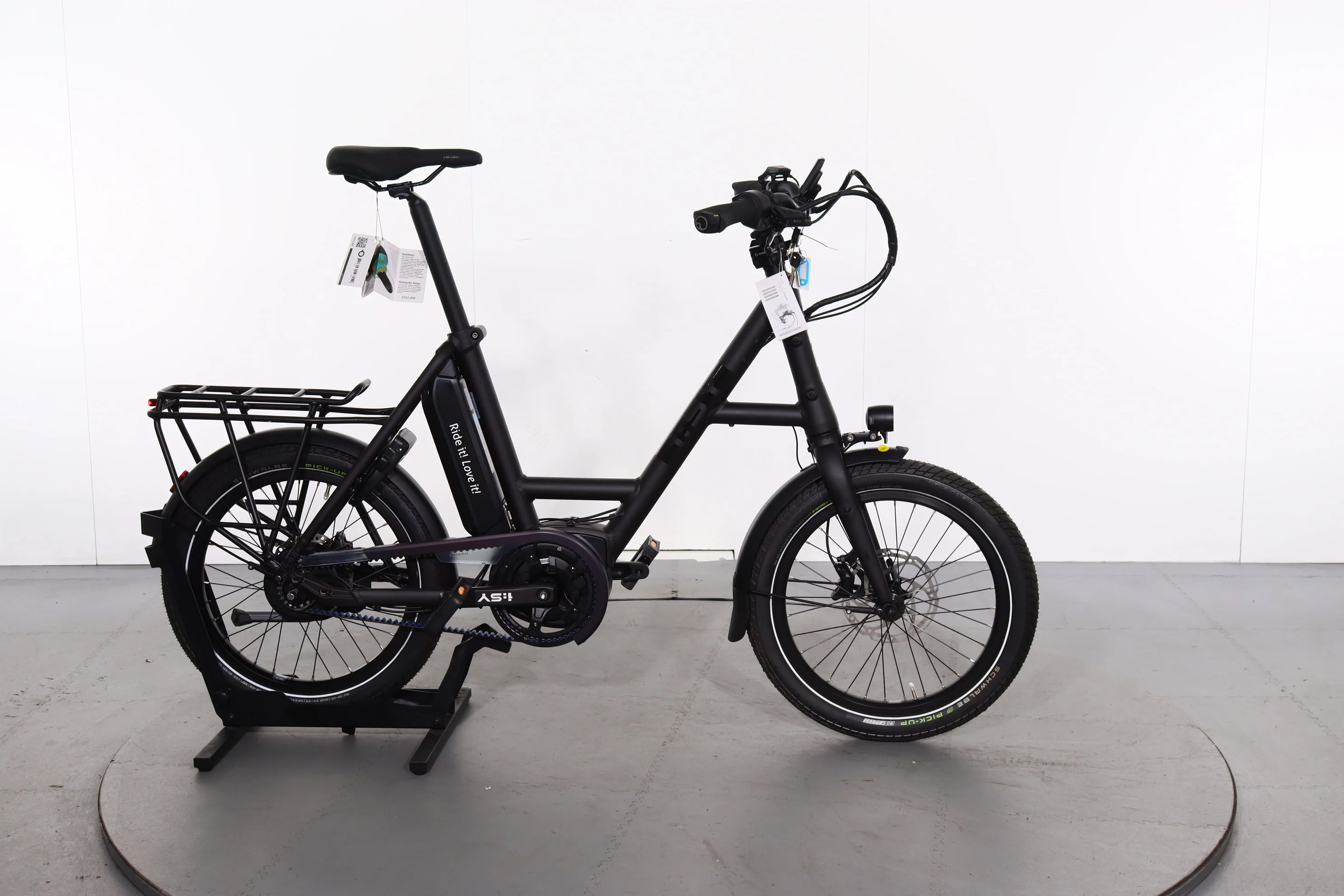 I:SY N3.8 ZR