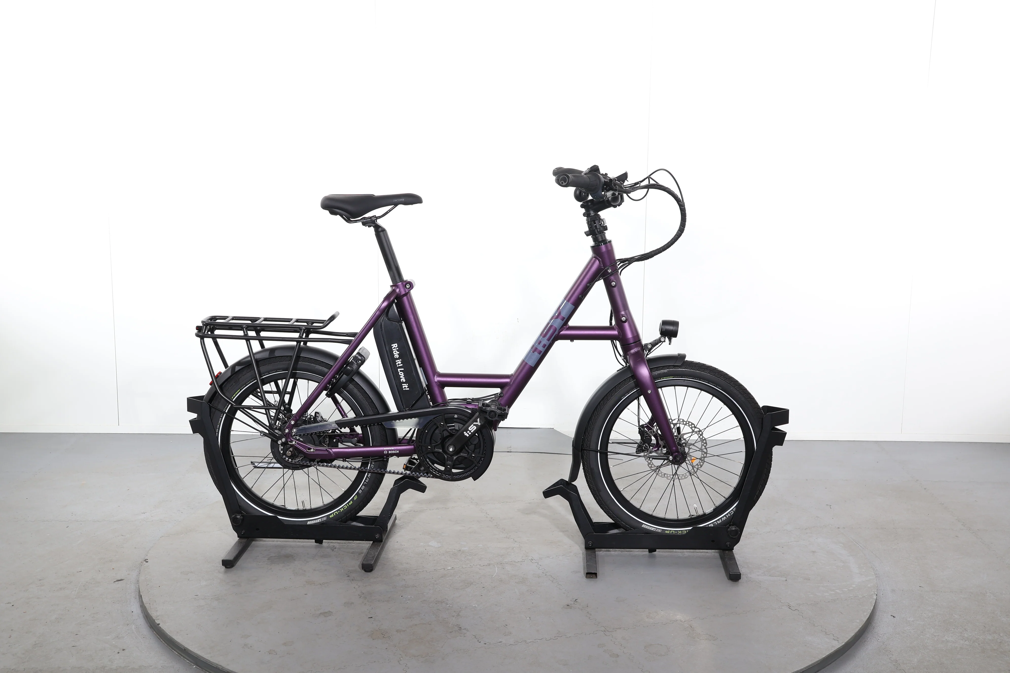 I:SY N3.8 ZR