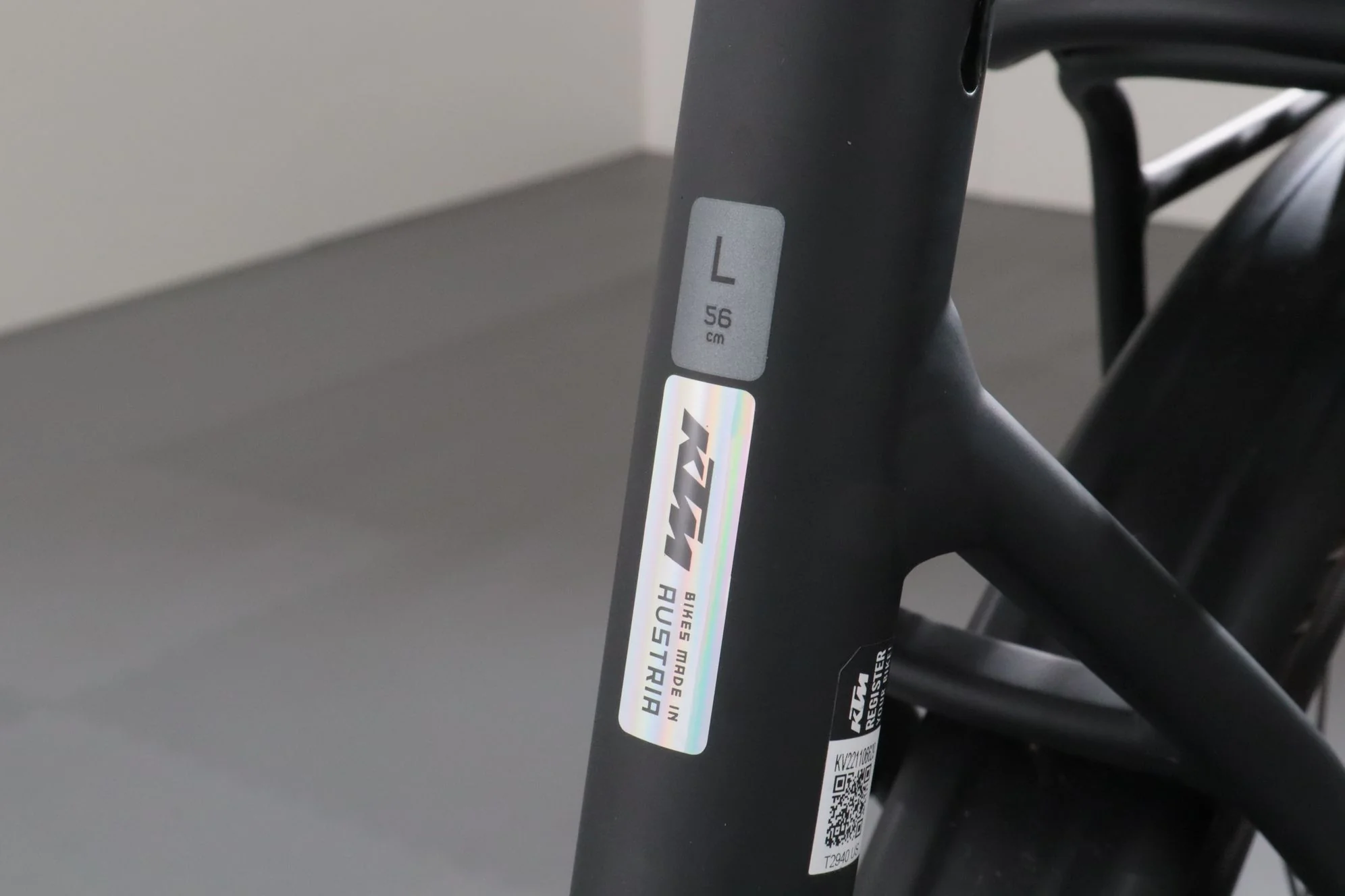 KTM Cento 10 Plus - Image 9