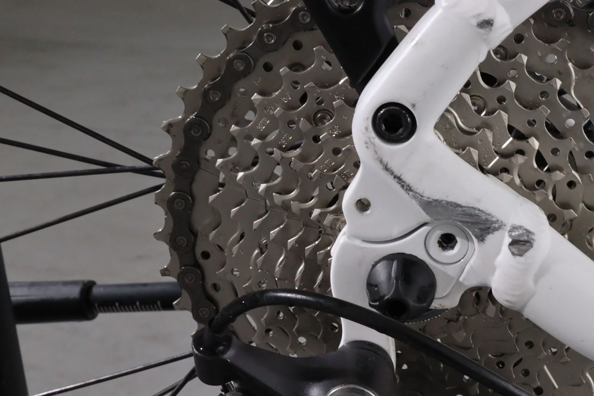 KTM Cento 10 Plus - Image 12