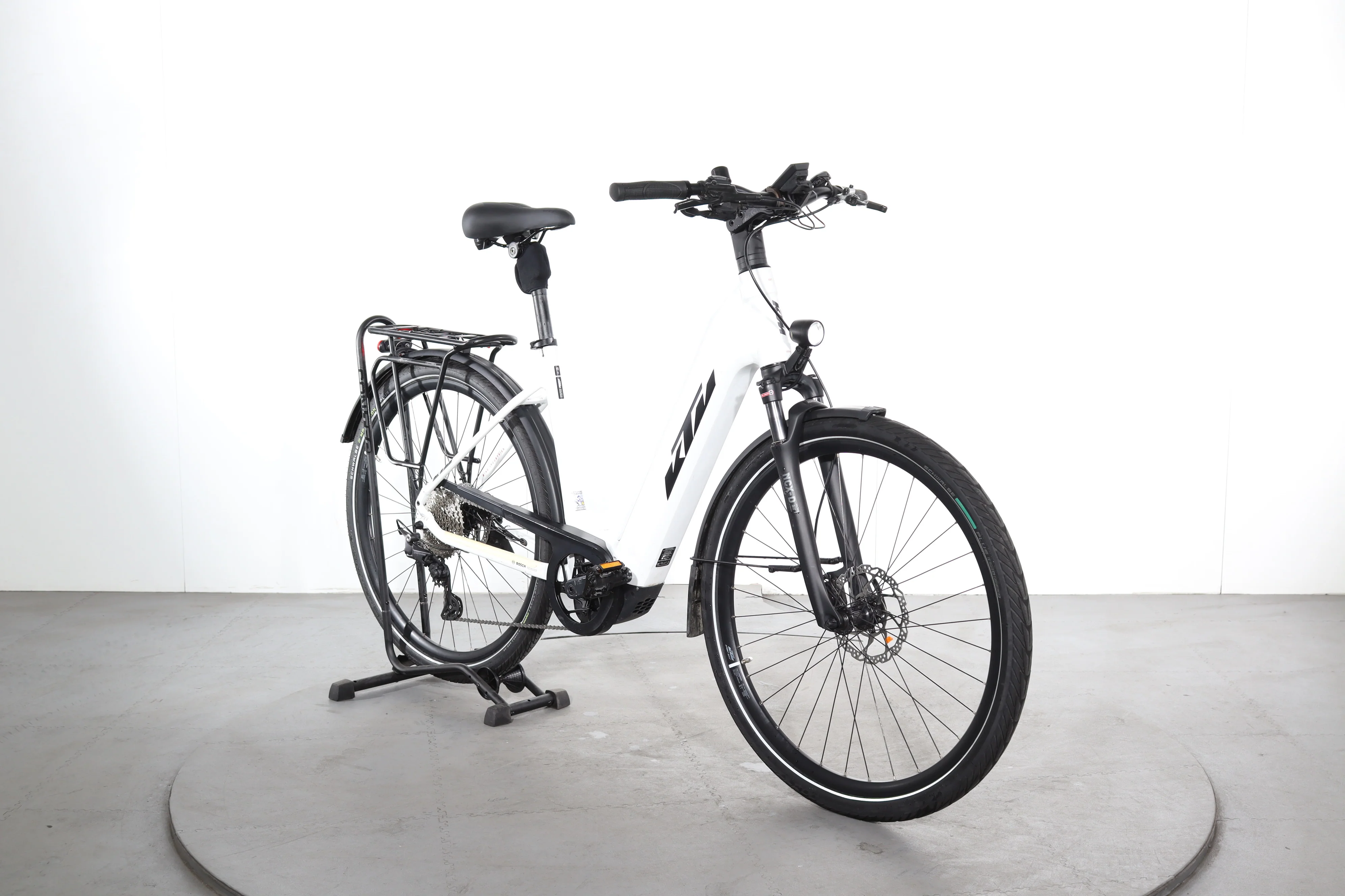 KTM Cento 10 Plus - Image 2