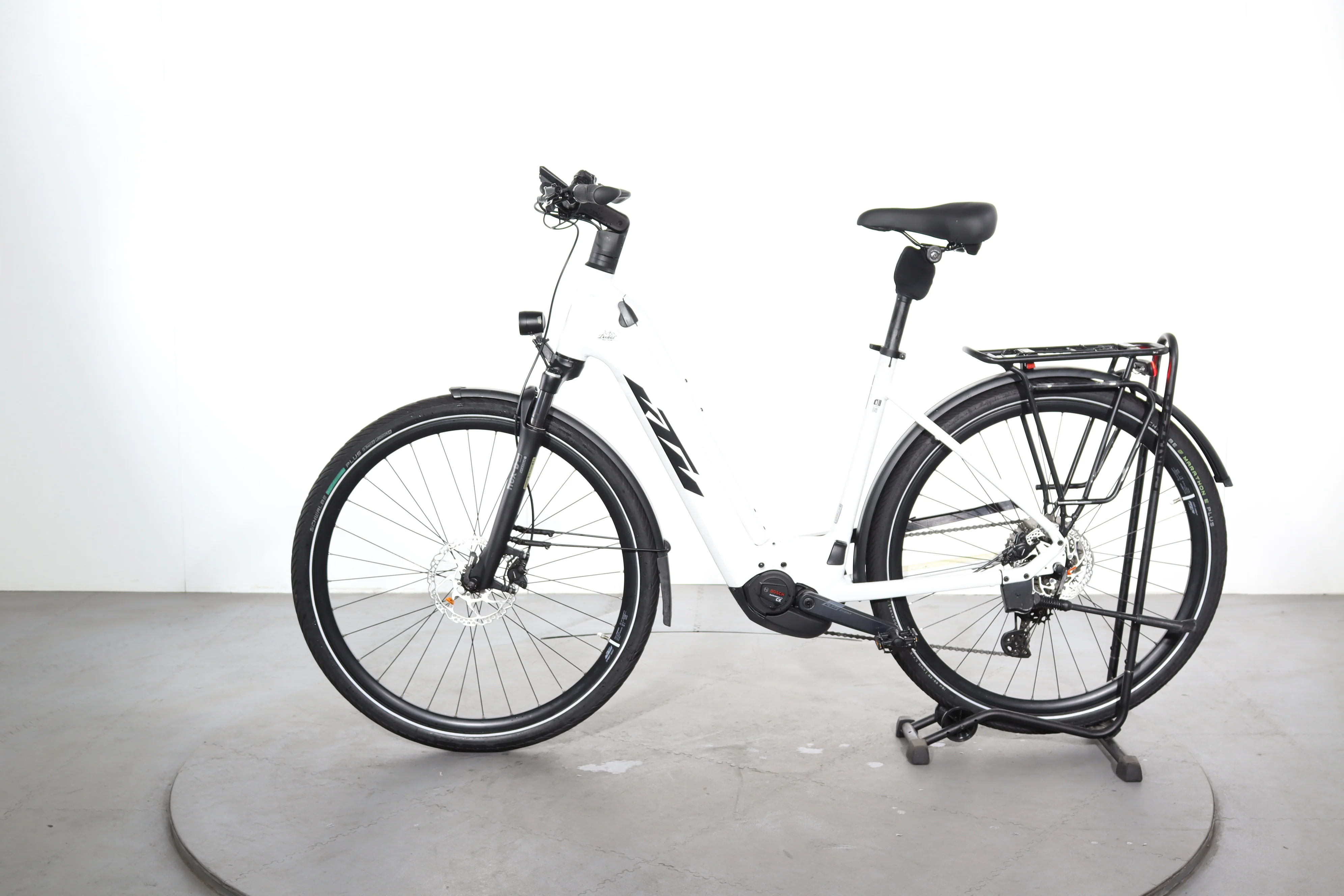 KTM Cento 10 Plus - Image 4