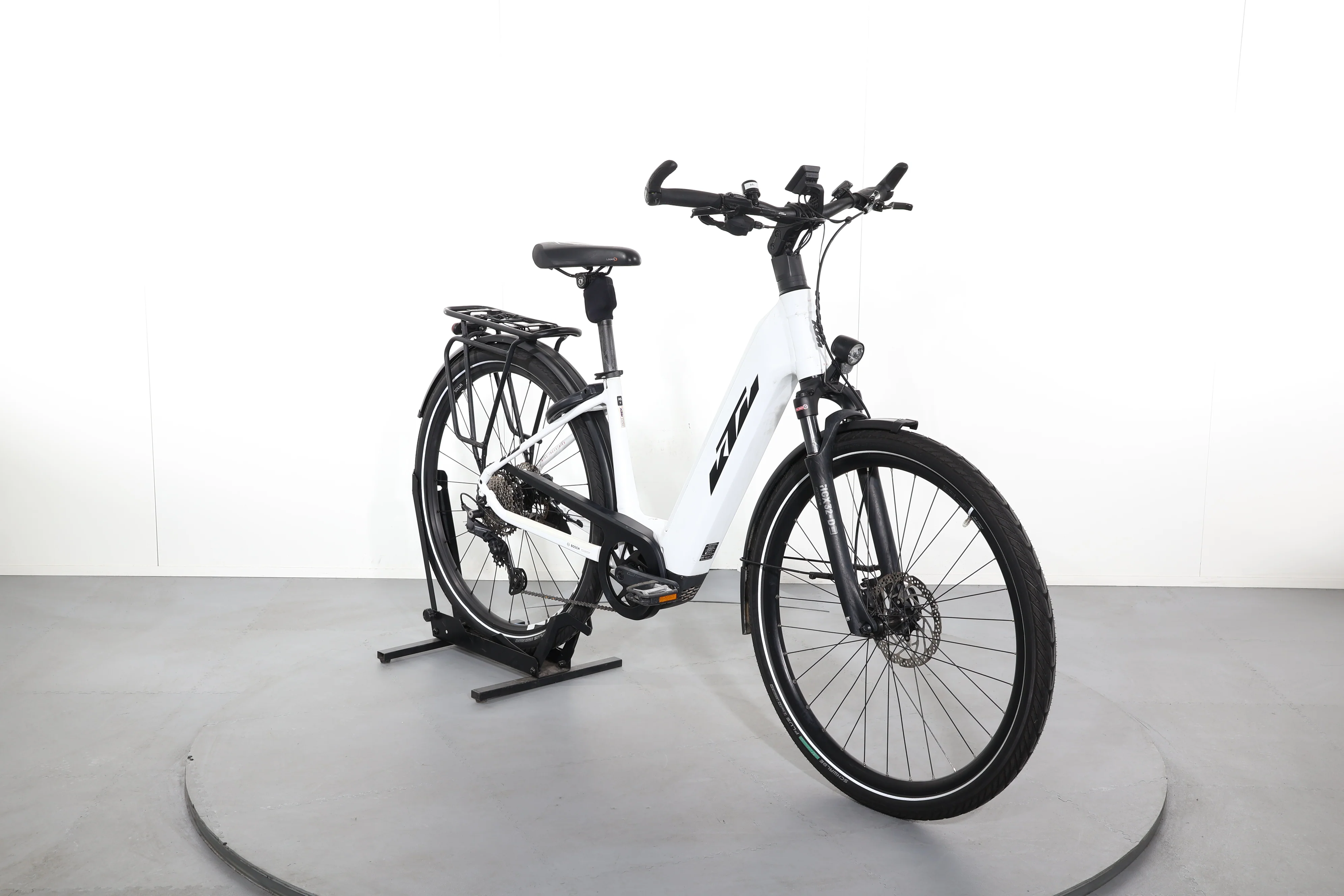 KTM Cento 10 Plus - Image 2