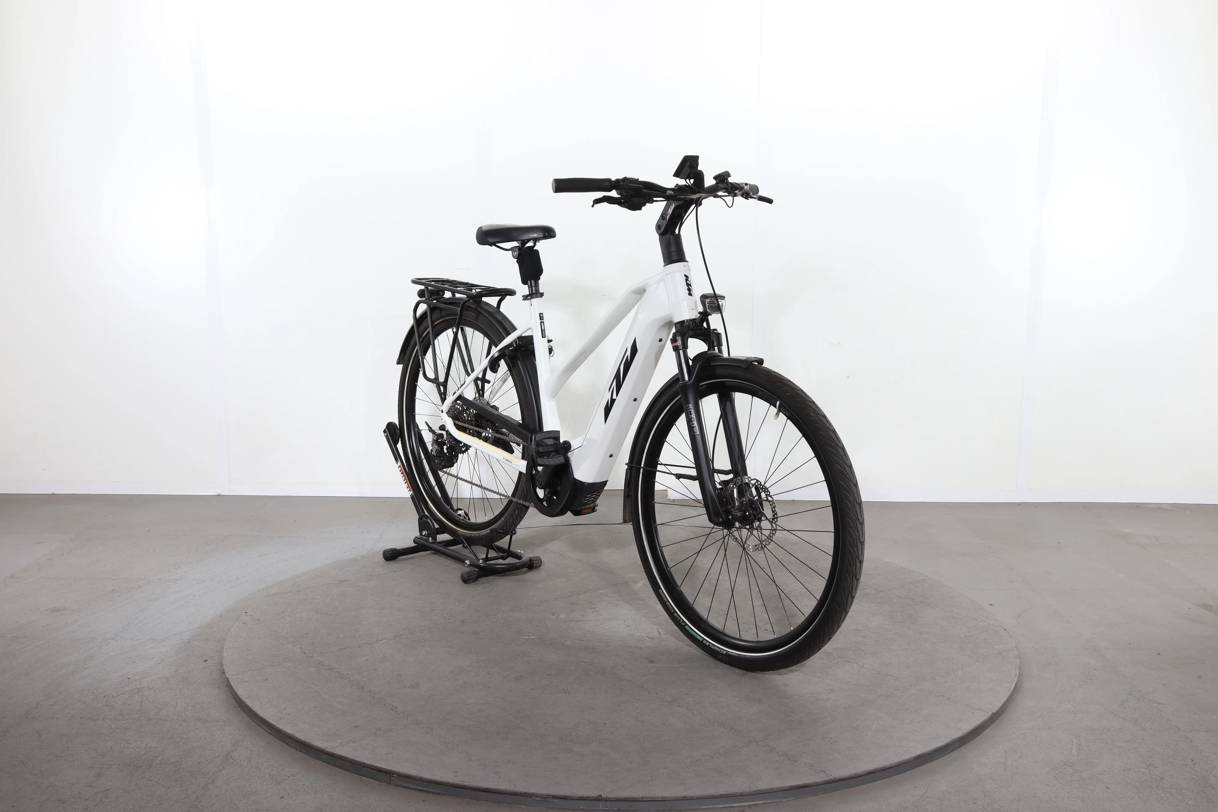KTM Cento 10 Plus - Image 2