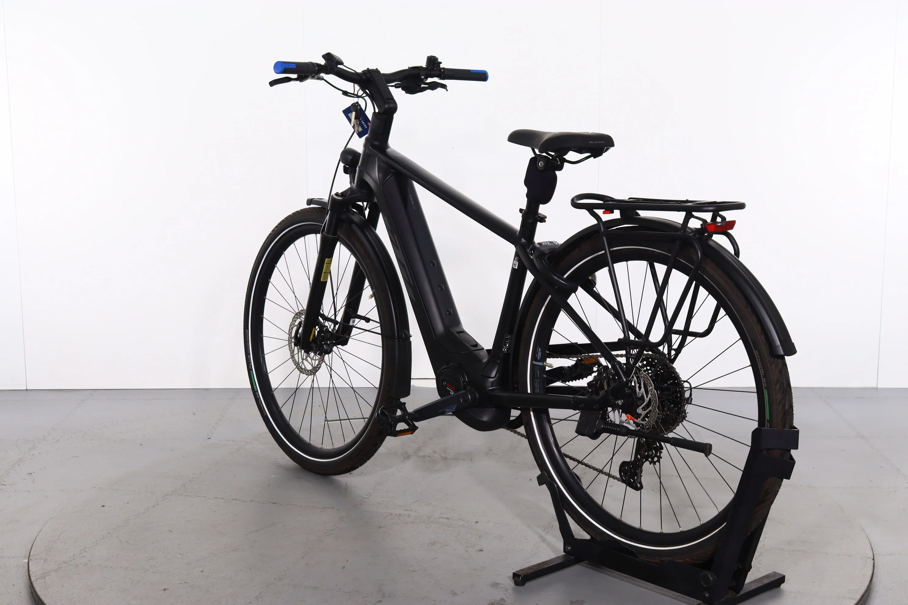 KTM Cento 10 - Image 5