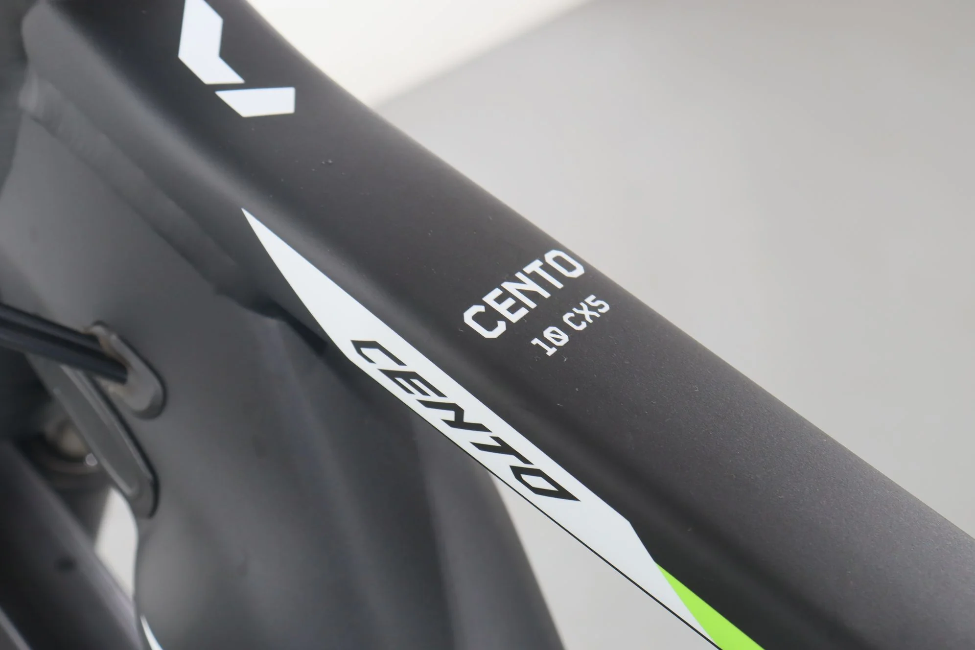 KTM Cento 10 - Image 12