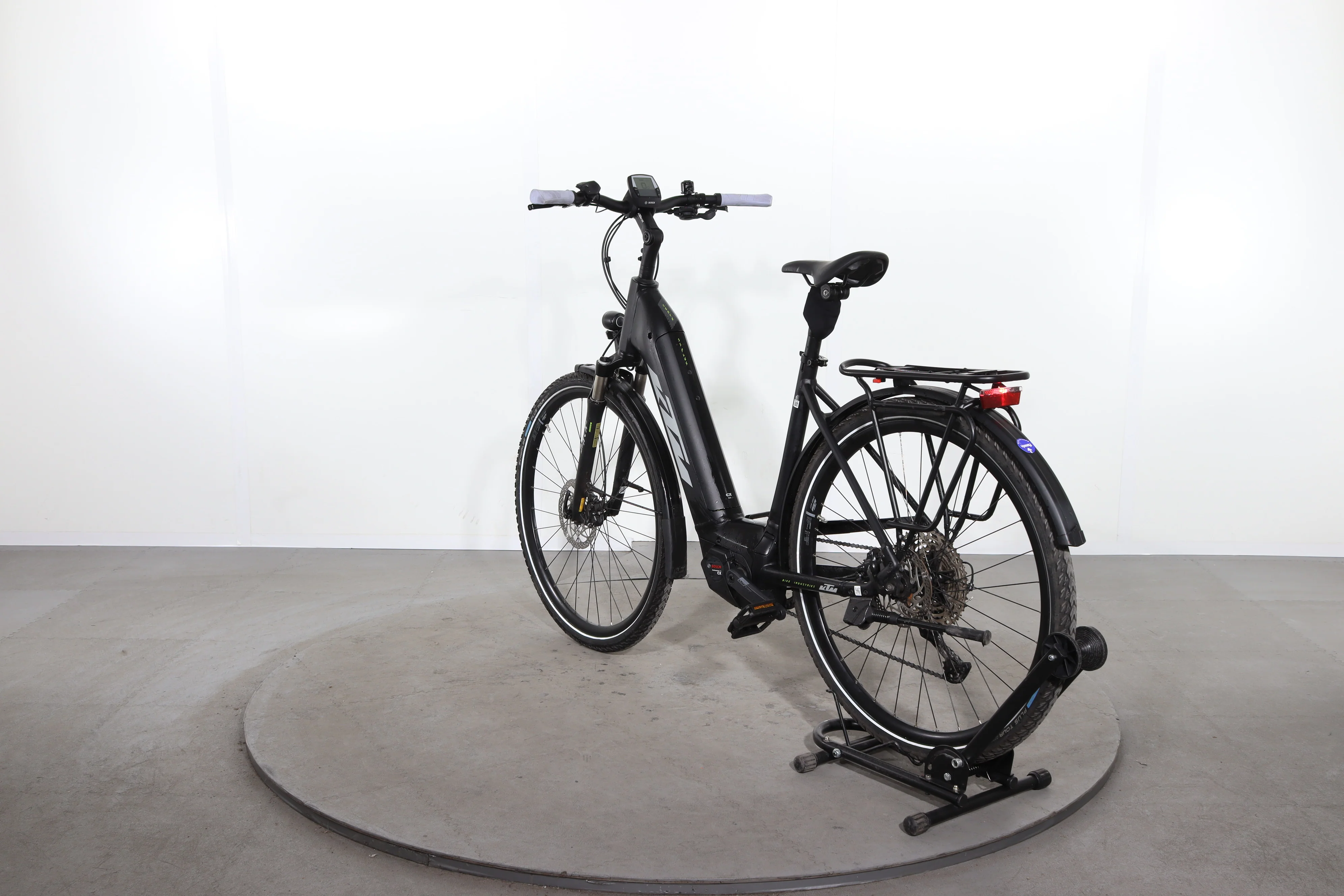 KTM Cento 11 Plus - Image 5