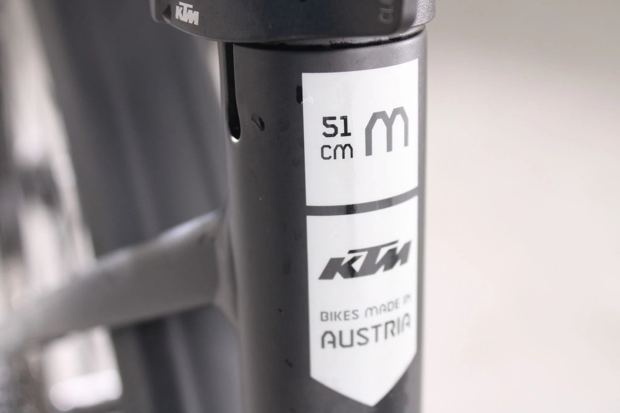 KTM Cento 11 Plus - Image 9