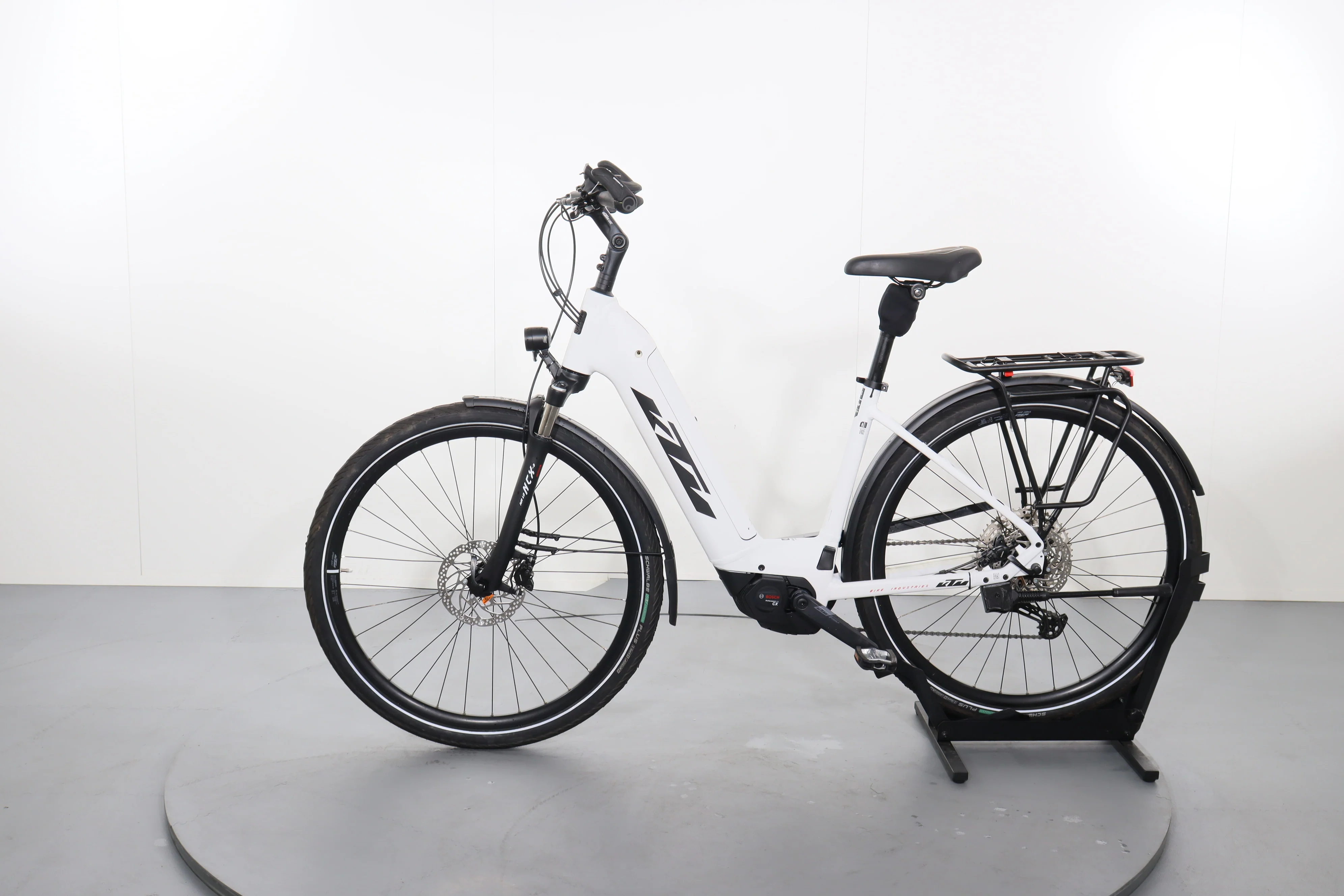 KTM Cento 11 Plus - Image 4