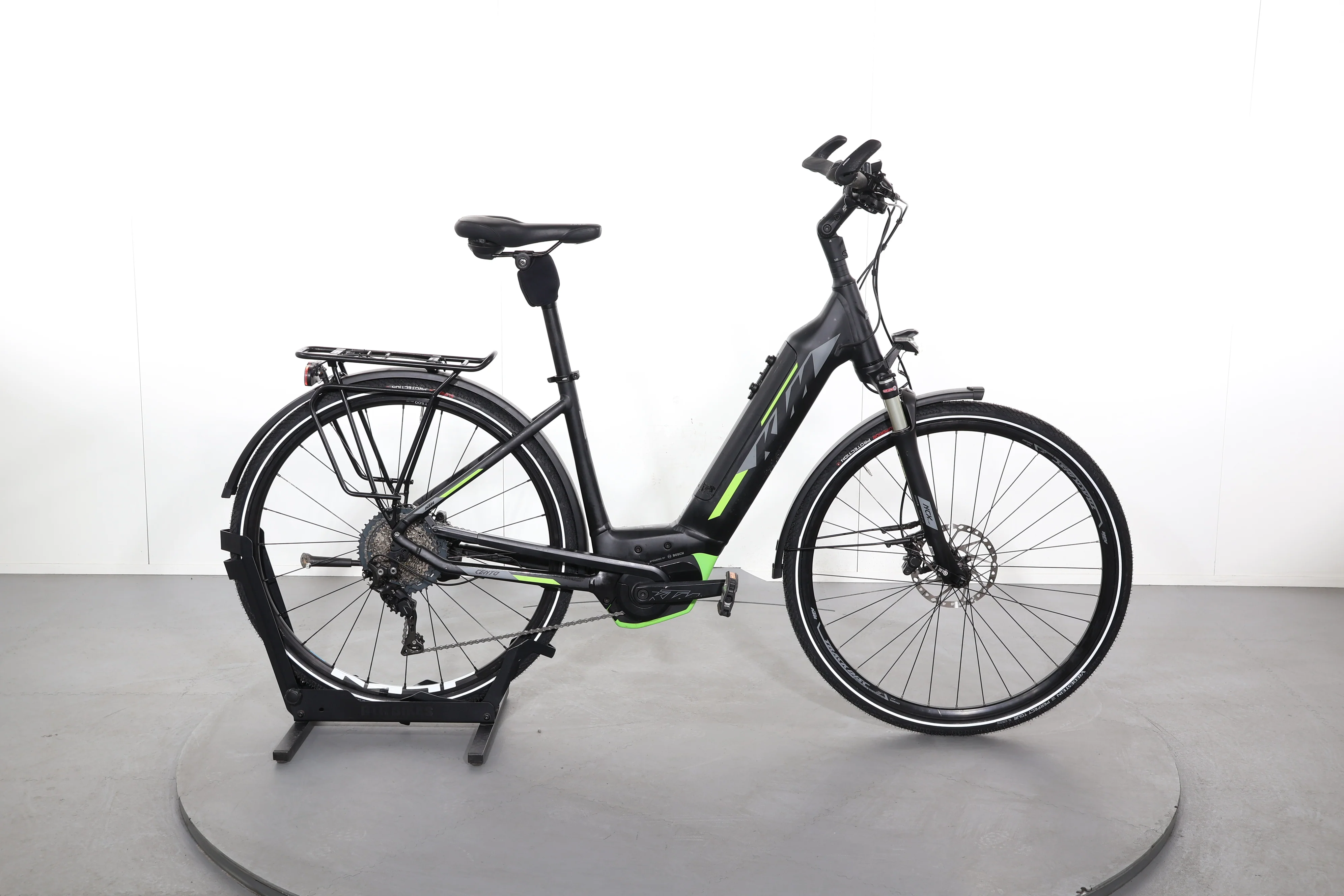 KTM Cento 11 Plus