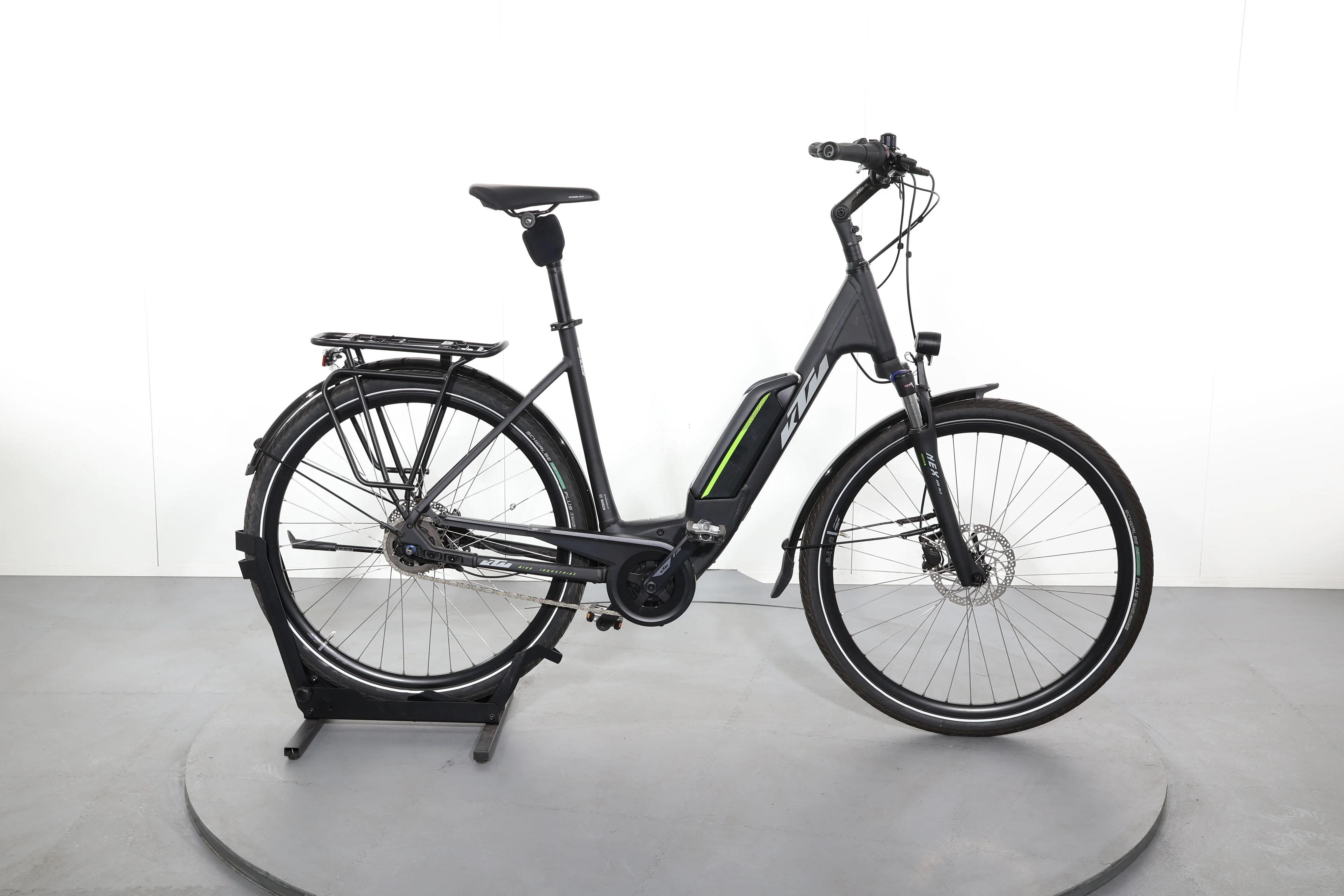 KTM Cento 5