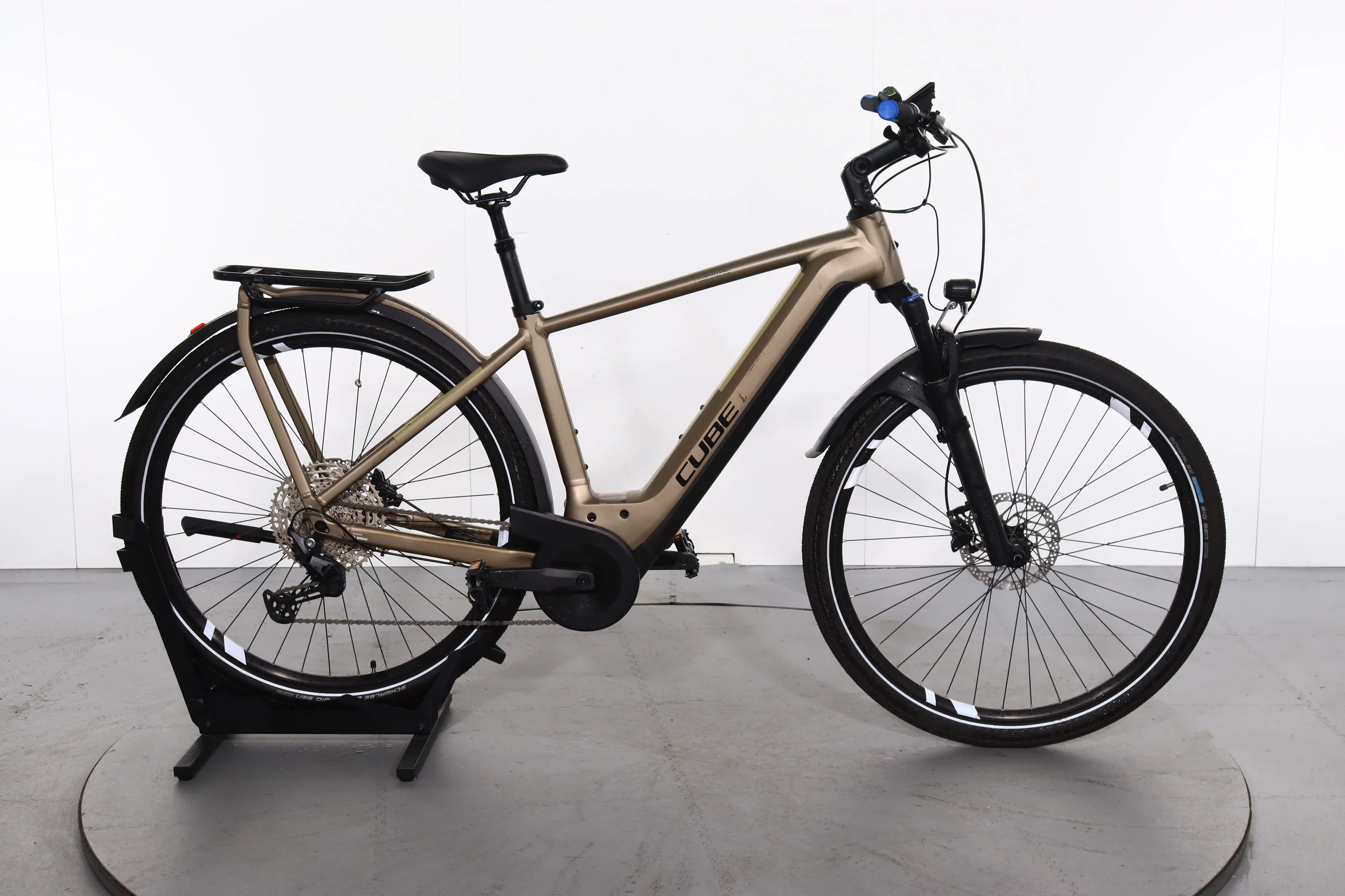KTM Kathmandu Hybrid Pro