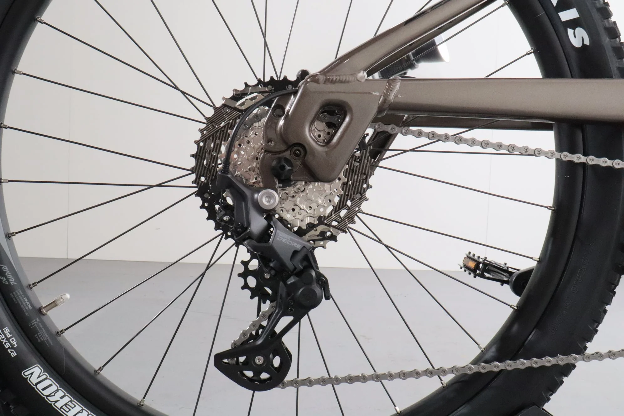 KTM Macina Aera 671 LFC - Image 8