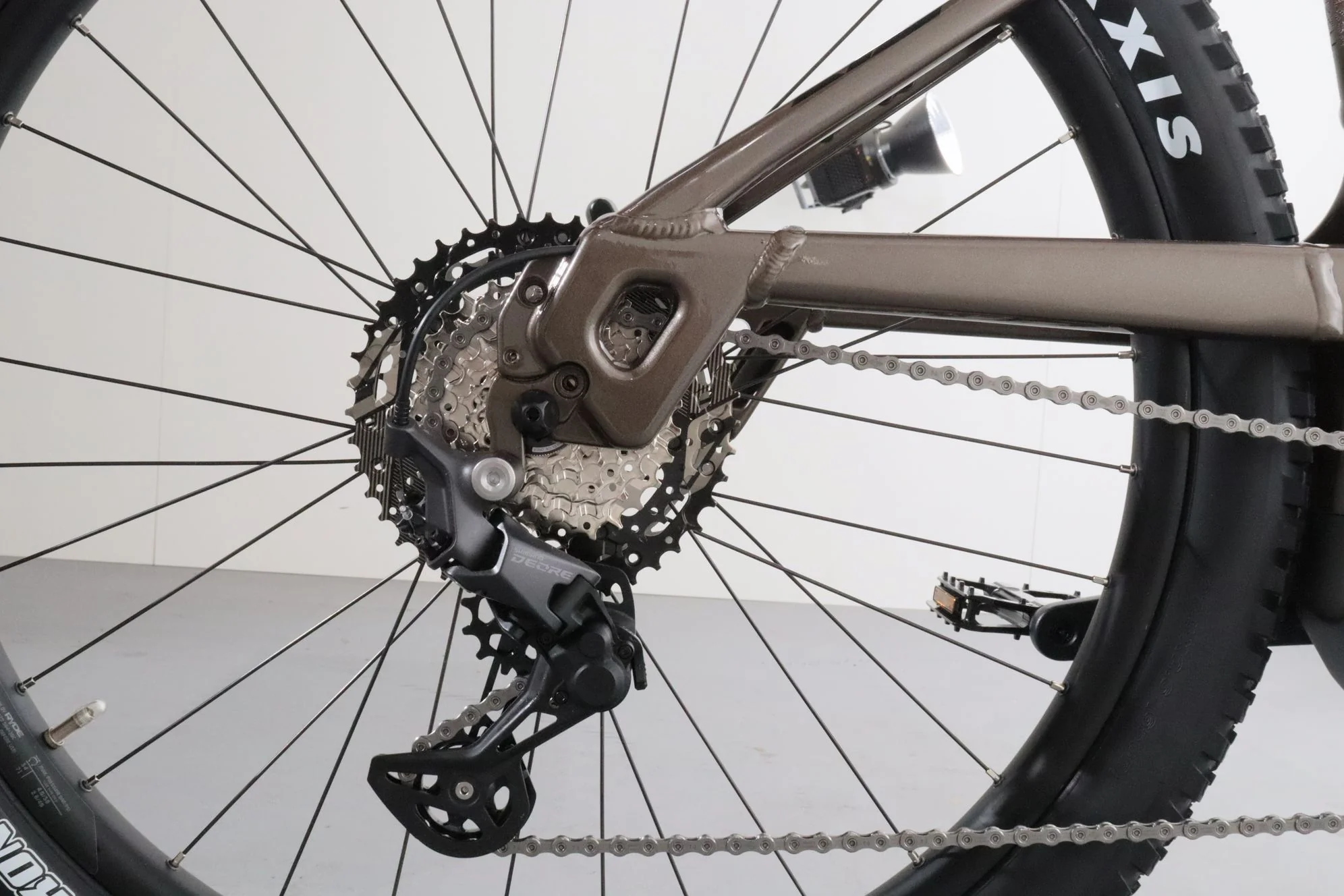 KTM Macina Aera 671 LFC - Image 8