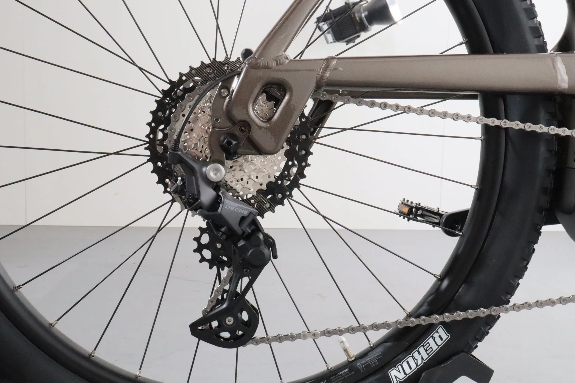 KTM Macina Aera 671 LFC - Image 8