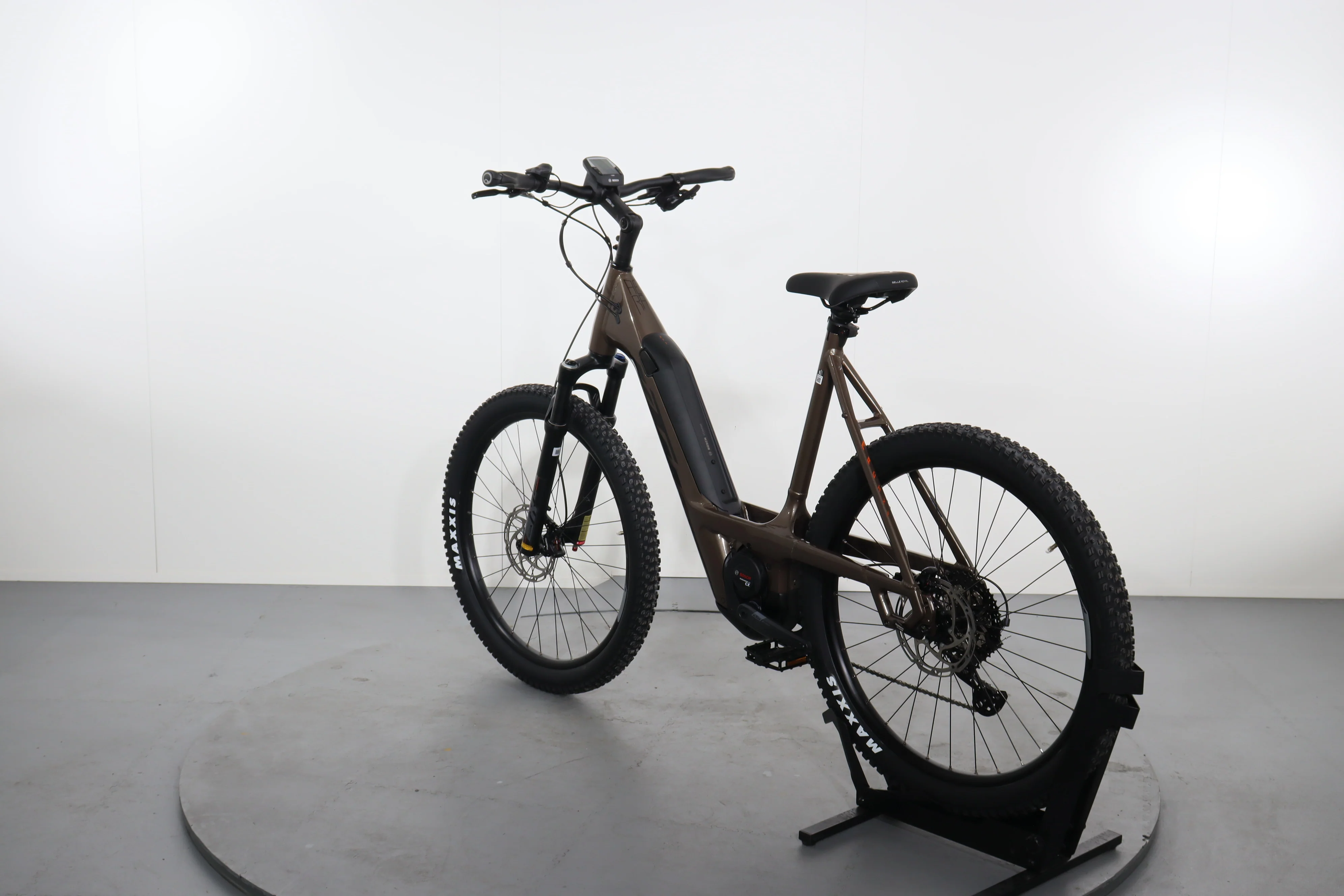 KTM Macina Aera 671 LFC - Image 5
