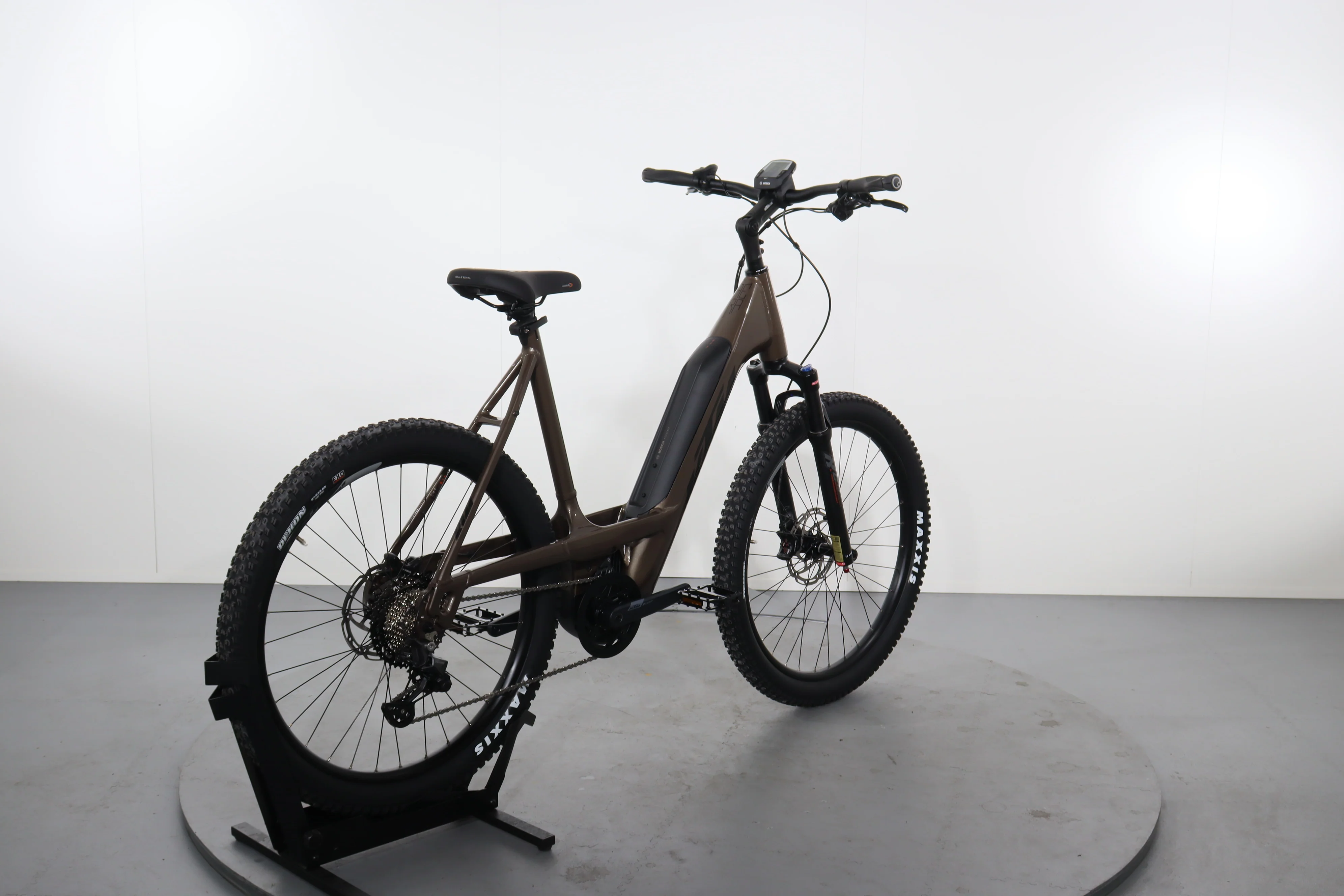 KTM Macina Aera 671 LFC - Image 6
