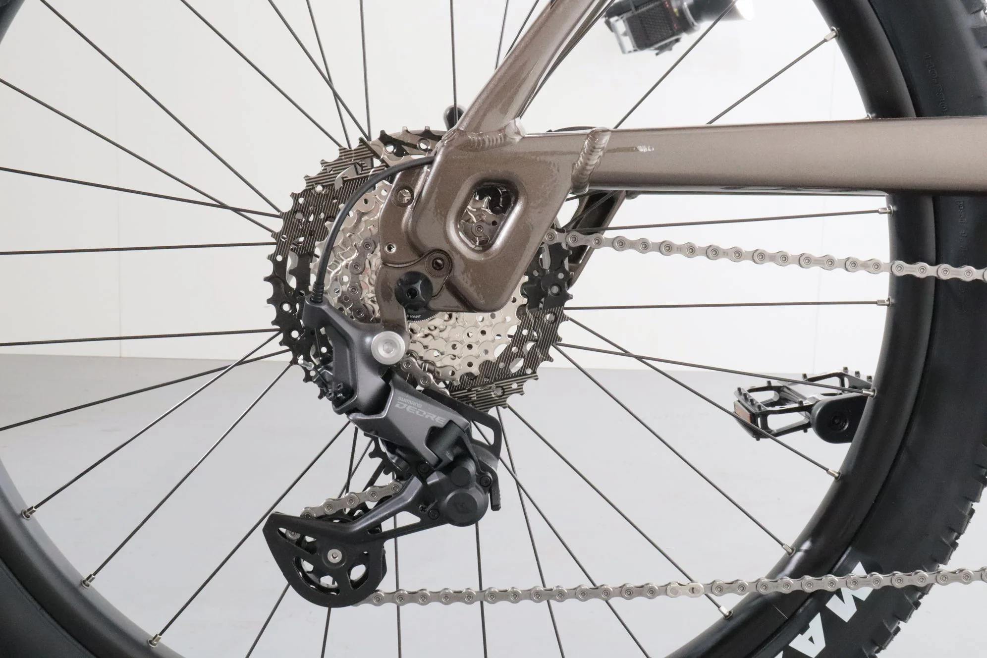 KTM Macina Aera 671 LFC - Image 8