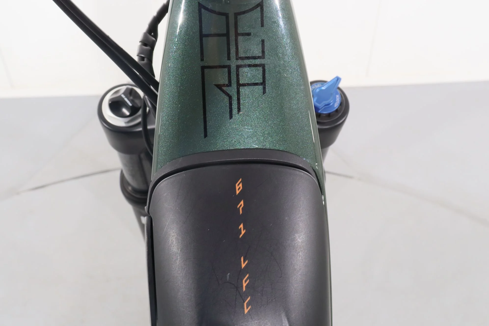 KTM MACINA AERA 671 LFC - Image 12