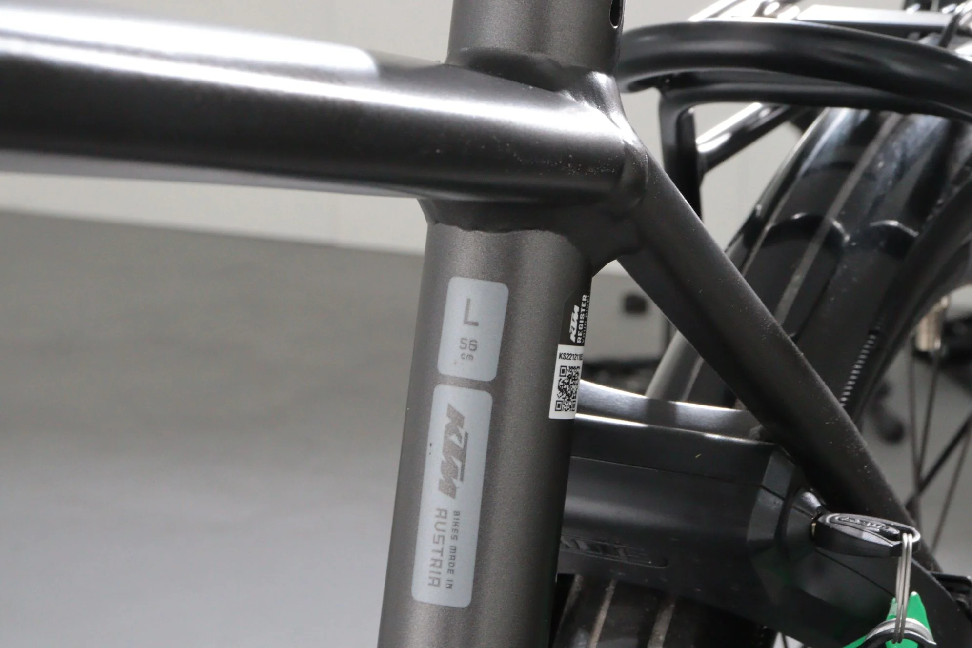KTM Macina City 710 Belt - Image 10