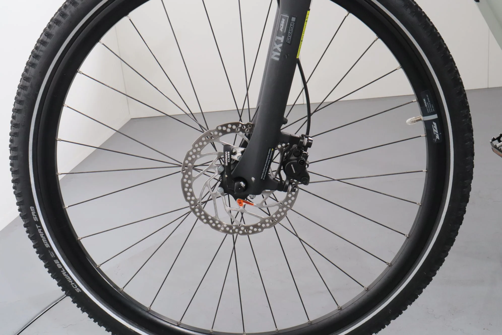 KTM Macina Cross 720 - Image 13