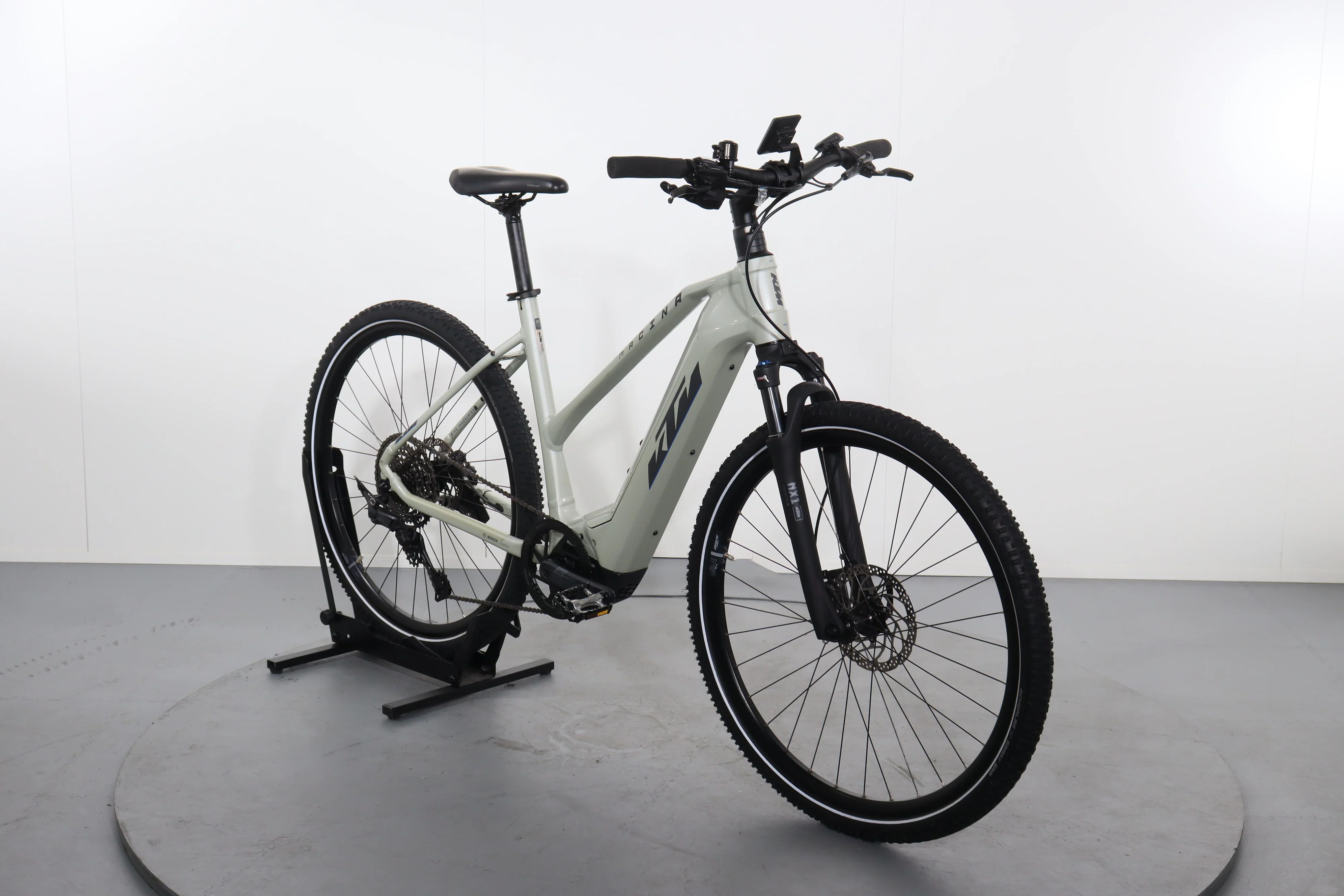 KTM Macina Cross 720 - Image 2