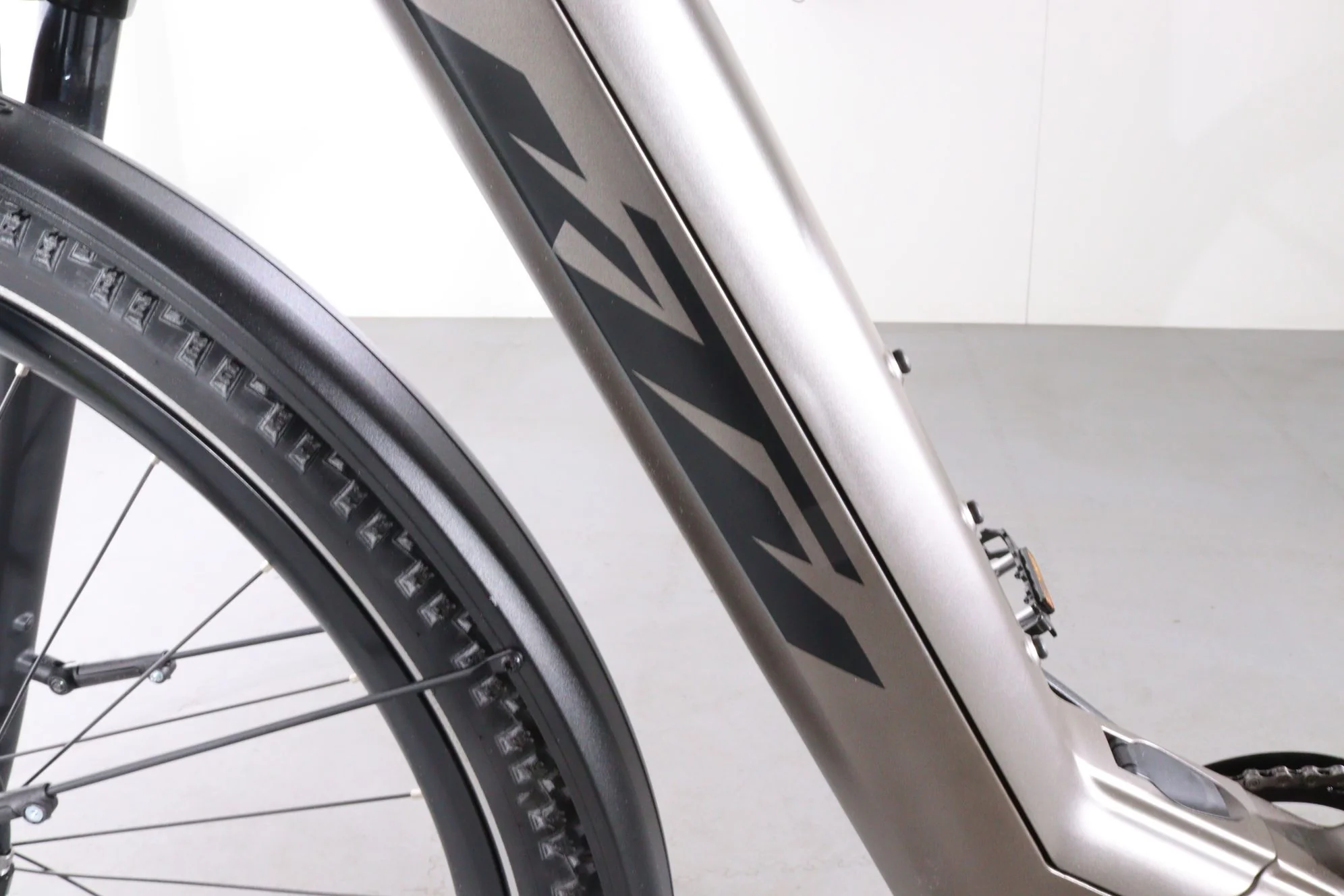 KTM Macina Cross LFC - Image 9
