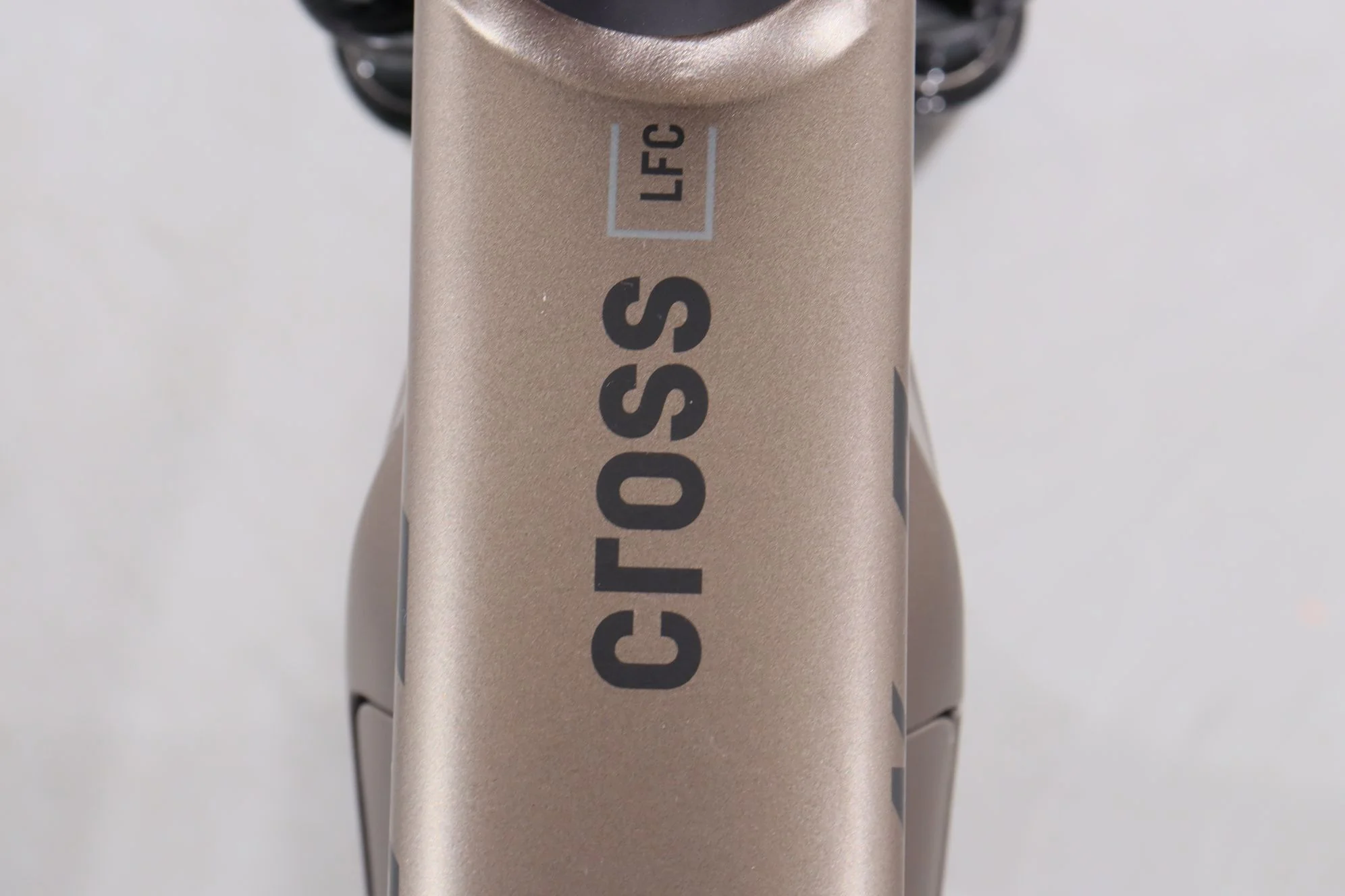 KTM Macina Cross LFC - Image 8