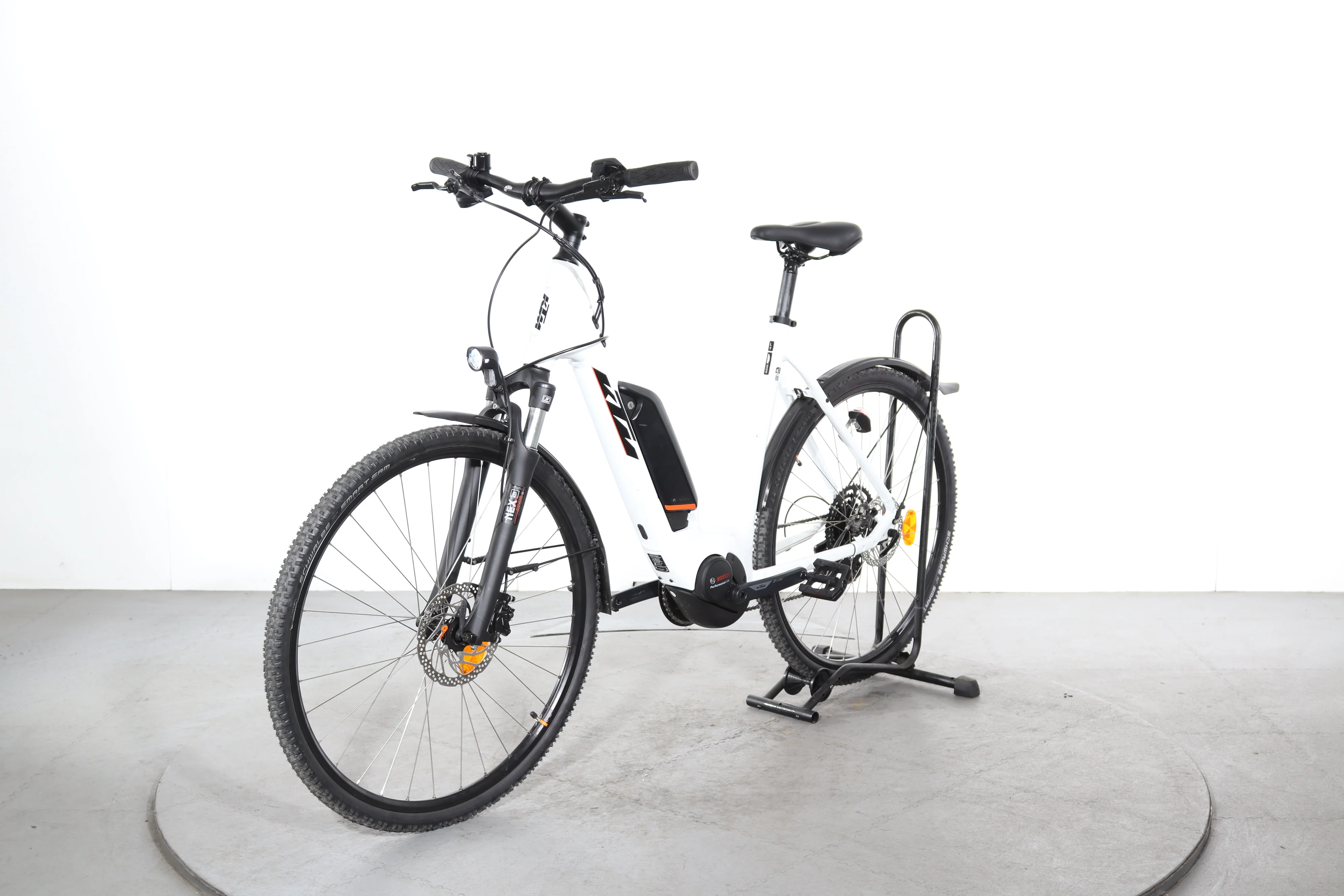 KTM Macina Cross Street - Image 3