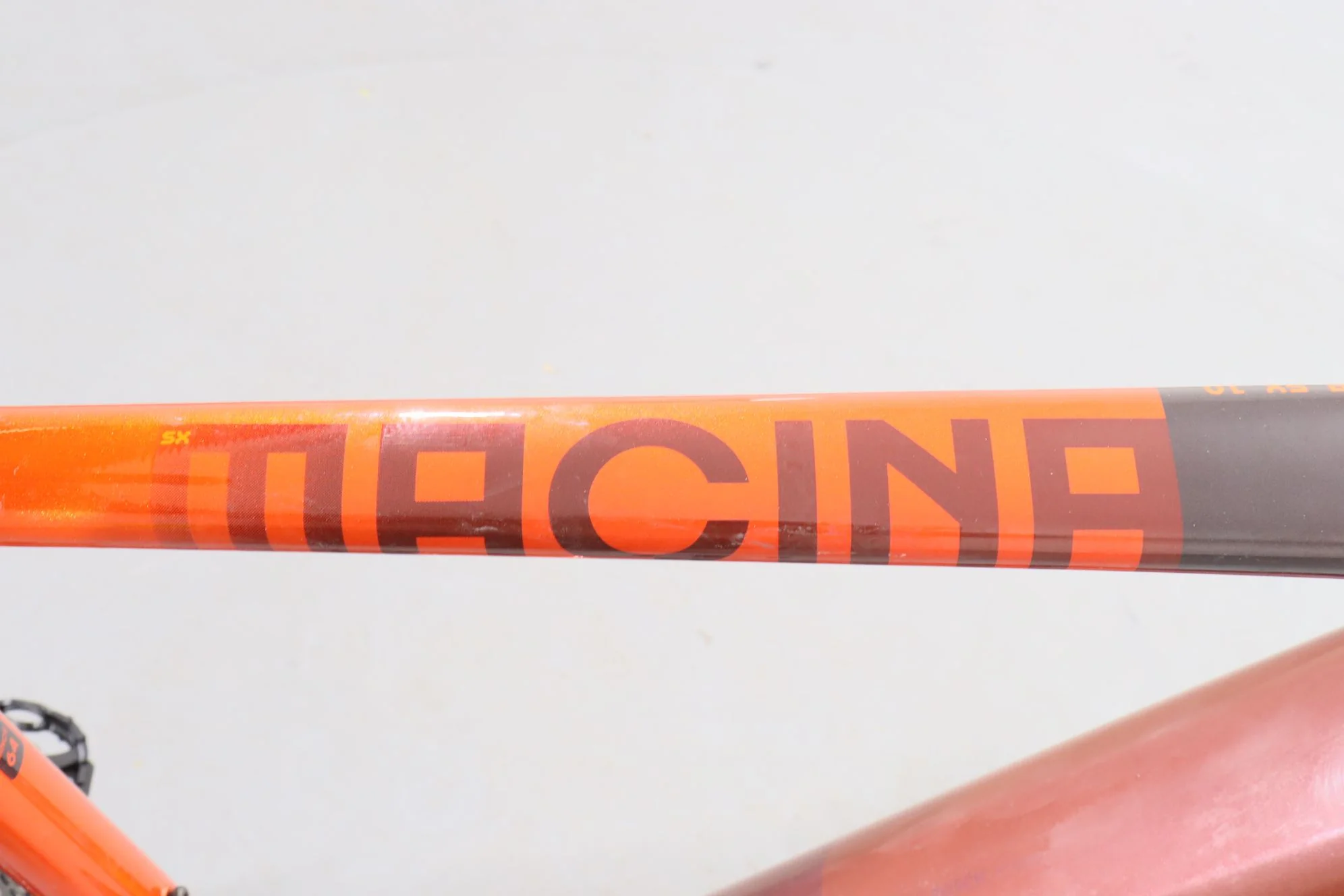 KTM MACINA GRAVELATOR SX 10 - Image 11
