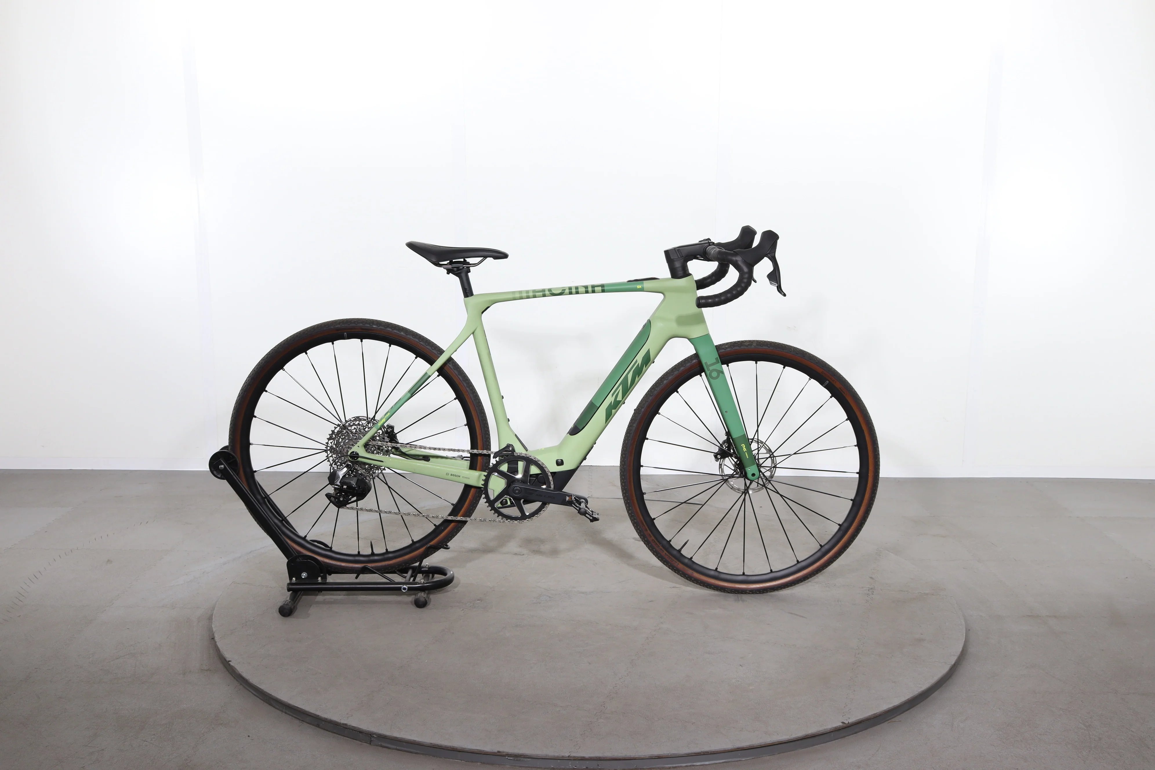 KTM Macina Gravelator SX prime