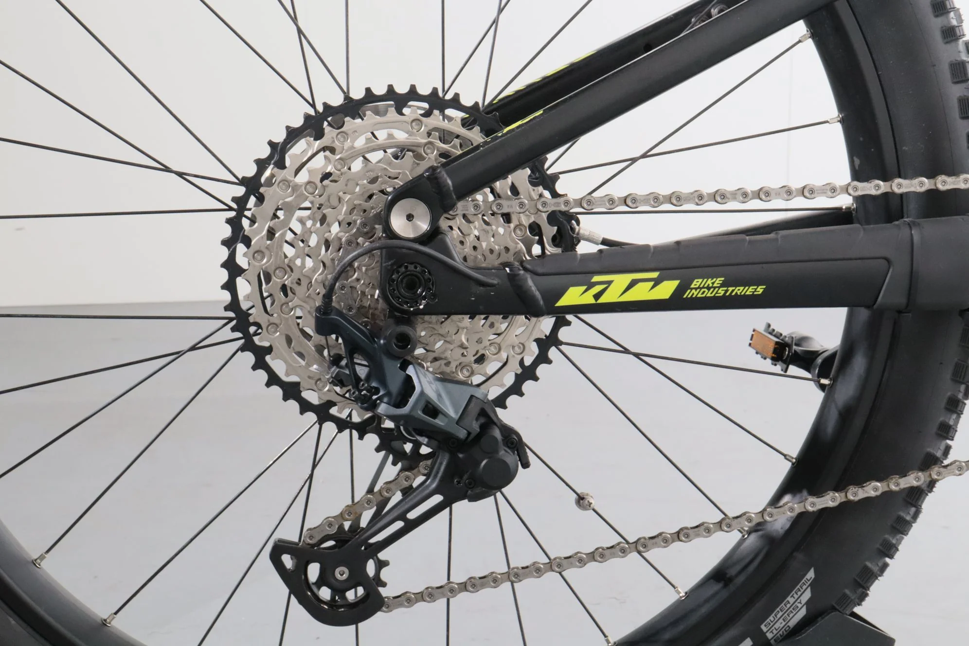 KTM Macina Kapoho 271 - Image 8