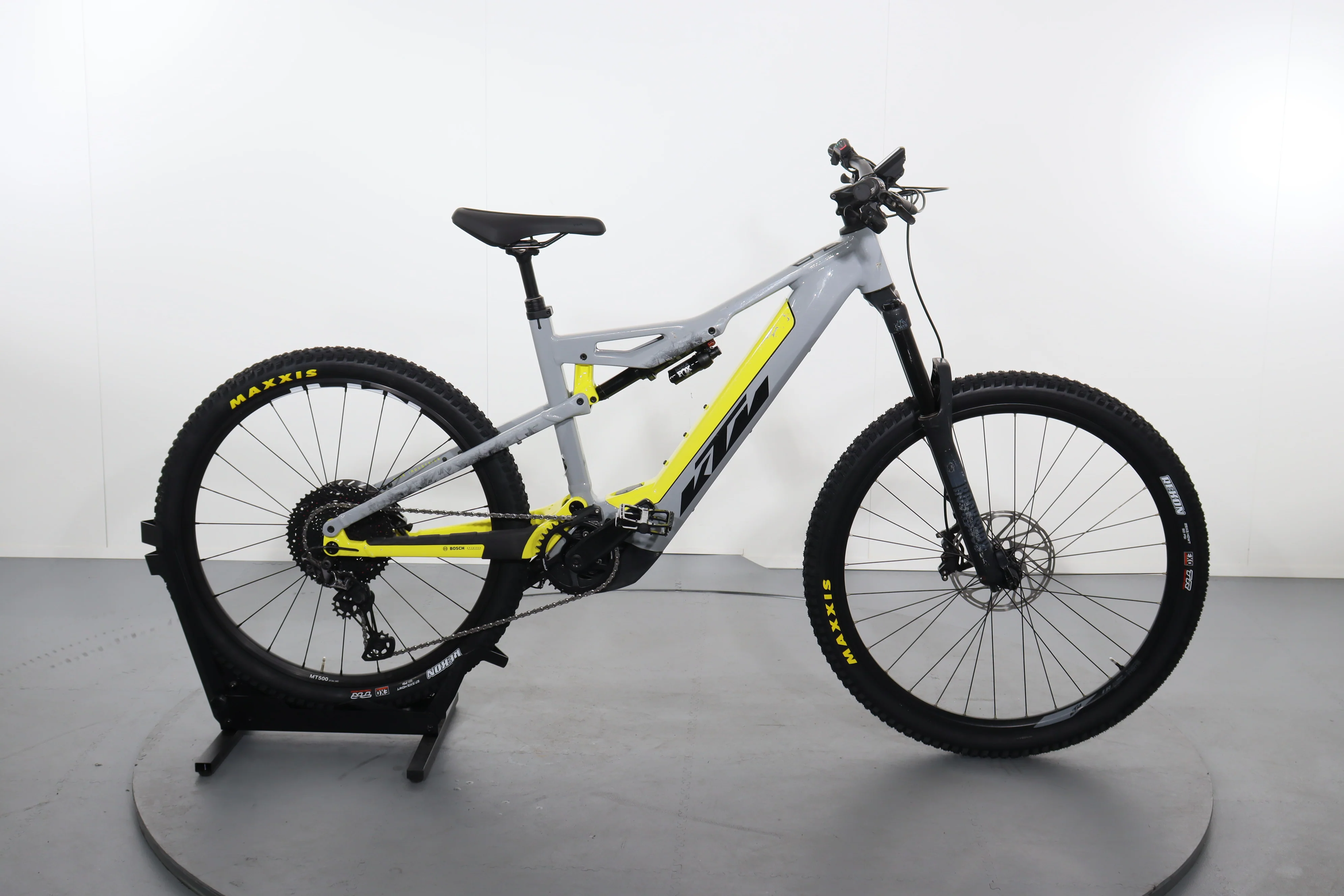 KTM MACINA KAPOHO 7972