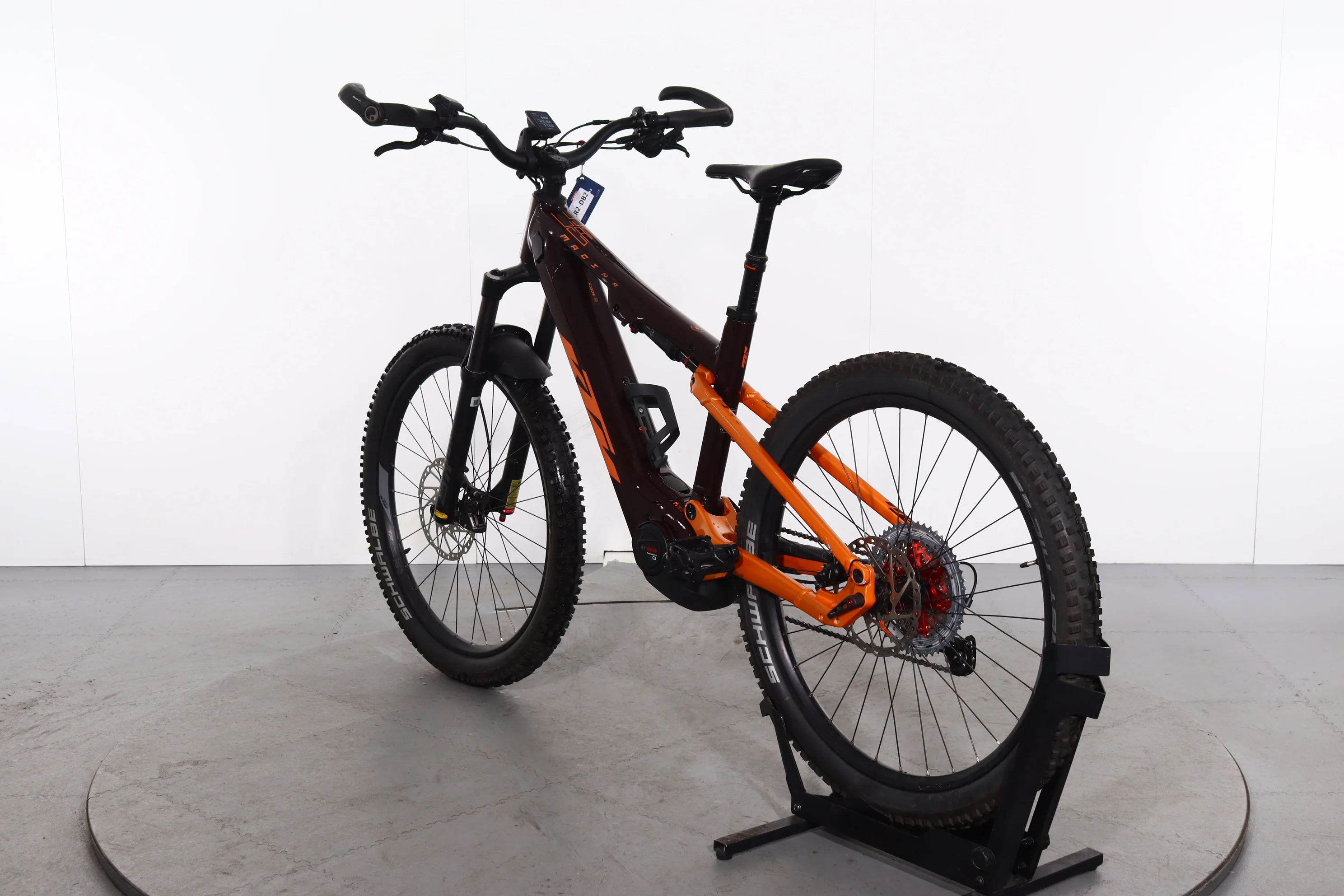 KTM Macina Lycan 772 Glorious - Image 6