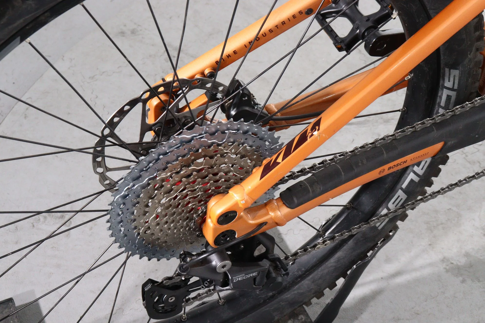 KTM Macina Lycan 772 Glorious - Image 8