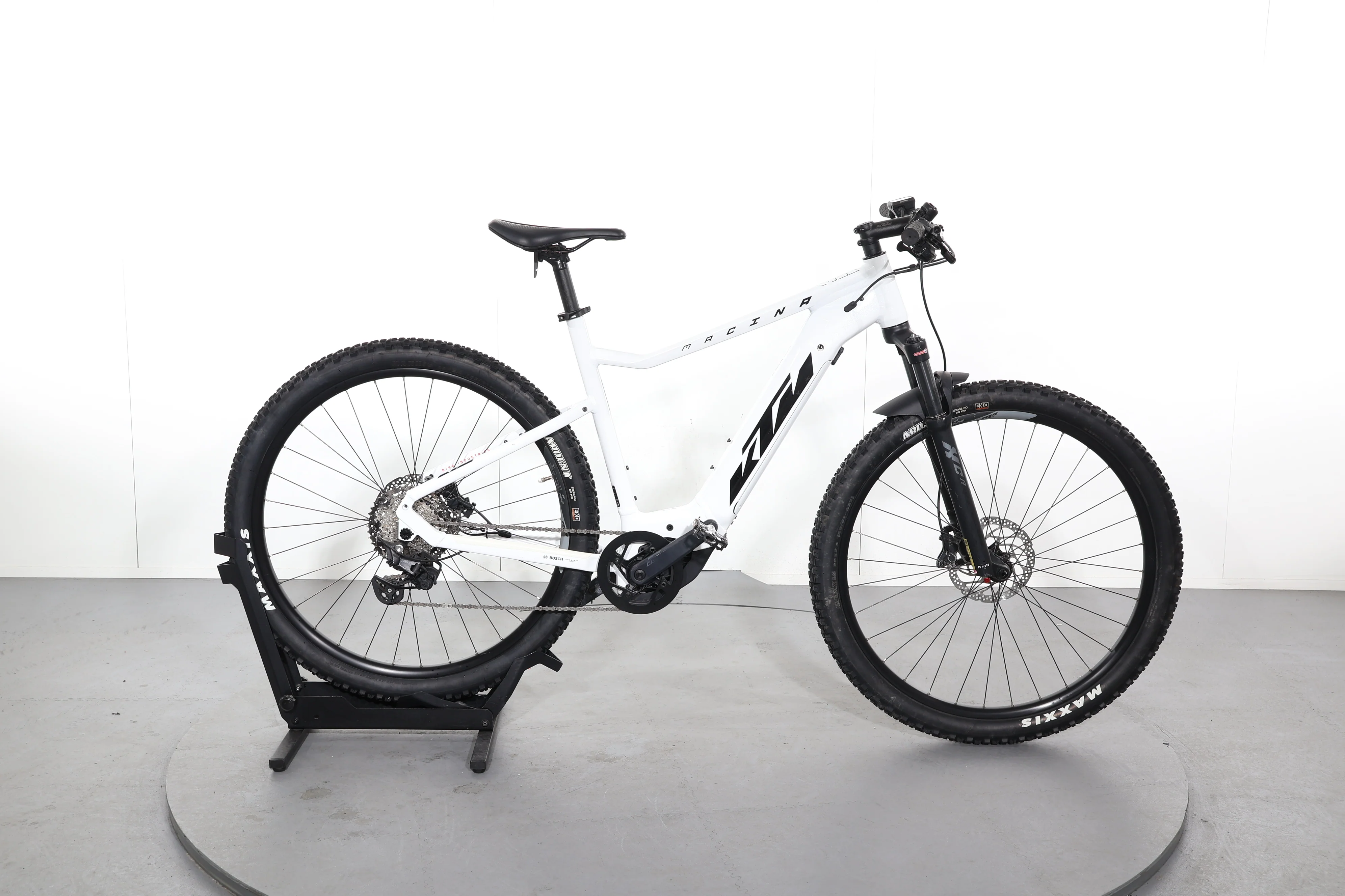 KTM MACINA RACE 591