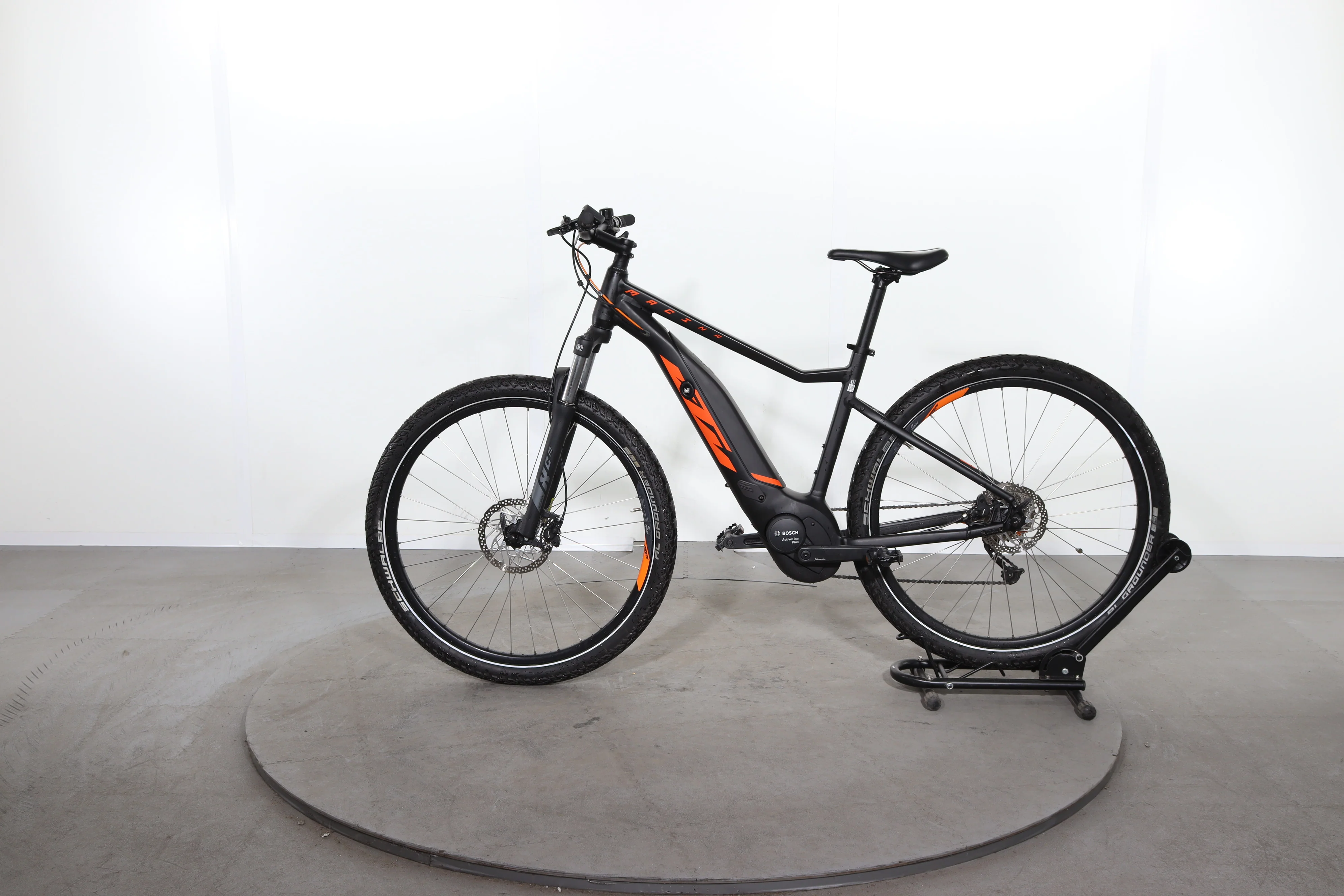 KTM Macina Ride 591 LTD - Image 4