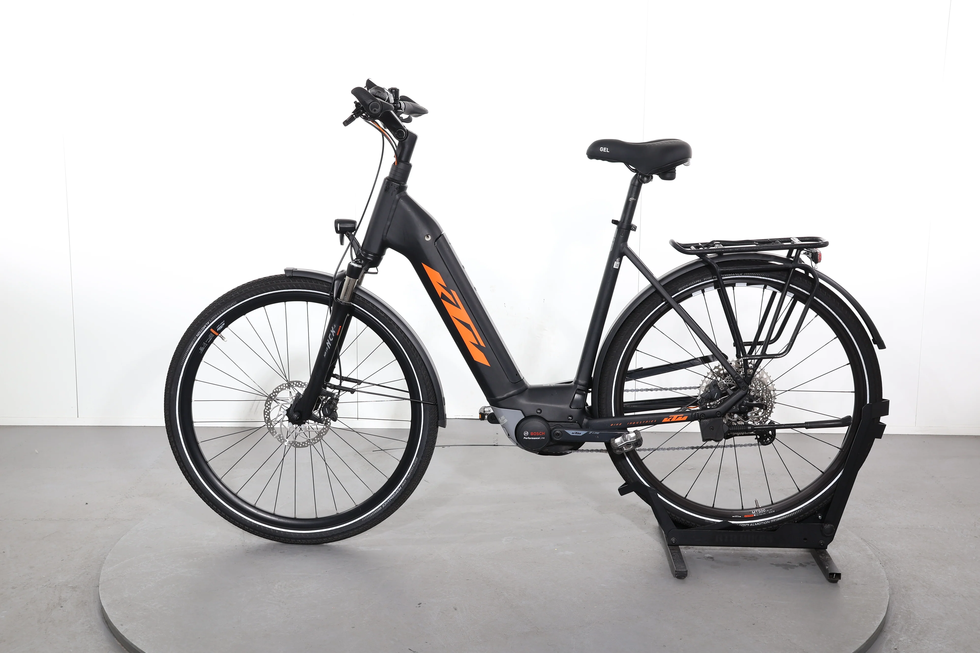 KTM MACINA SPORT 630 - Image 4