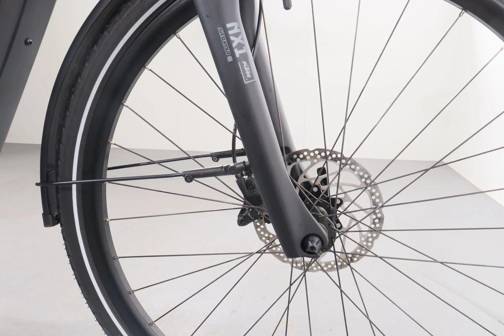 KTM MACINA SPORT 720 - Image 11