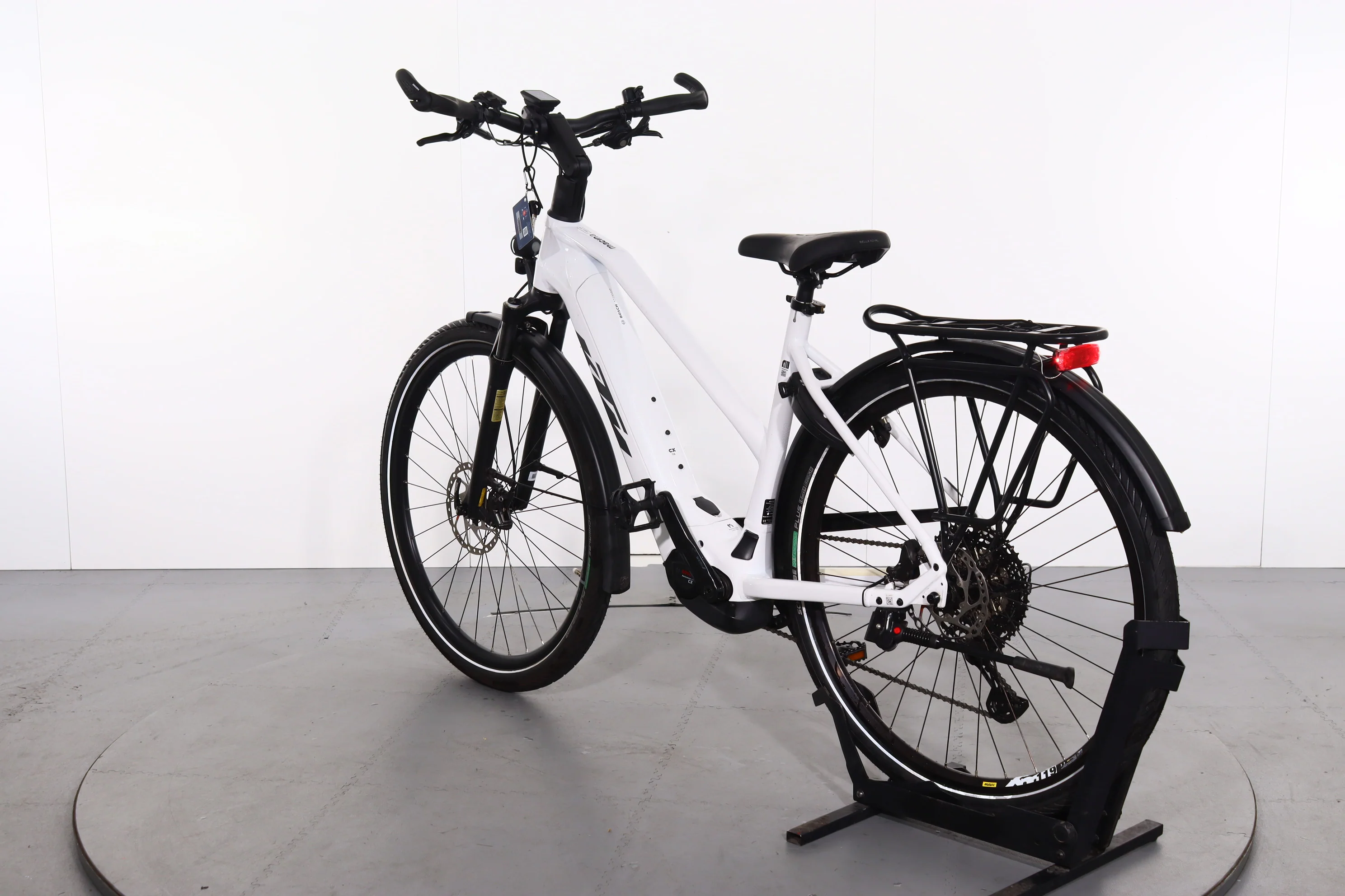 KTM MACINA STYLE 720 - Image 2