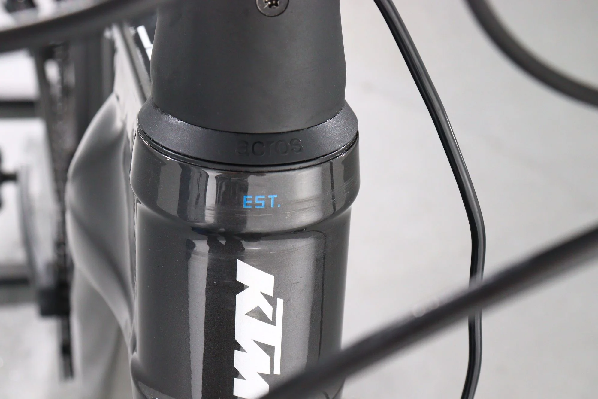 KTM Macina Team LFC - Image 8
